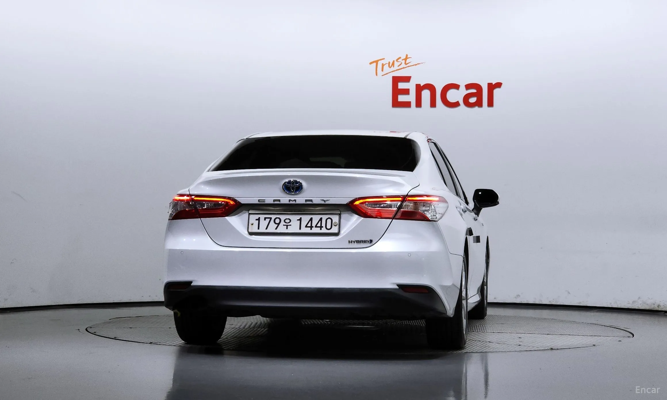 Toyota Camry (XV70) превью 4