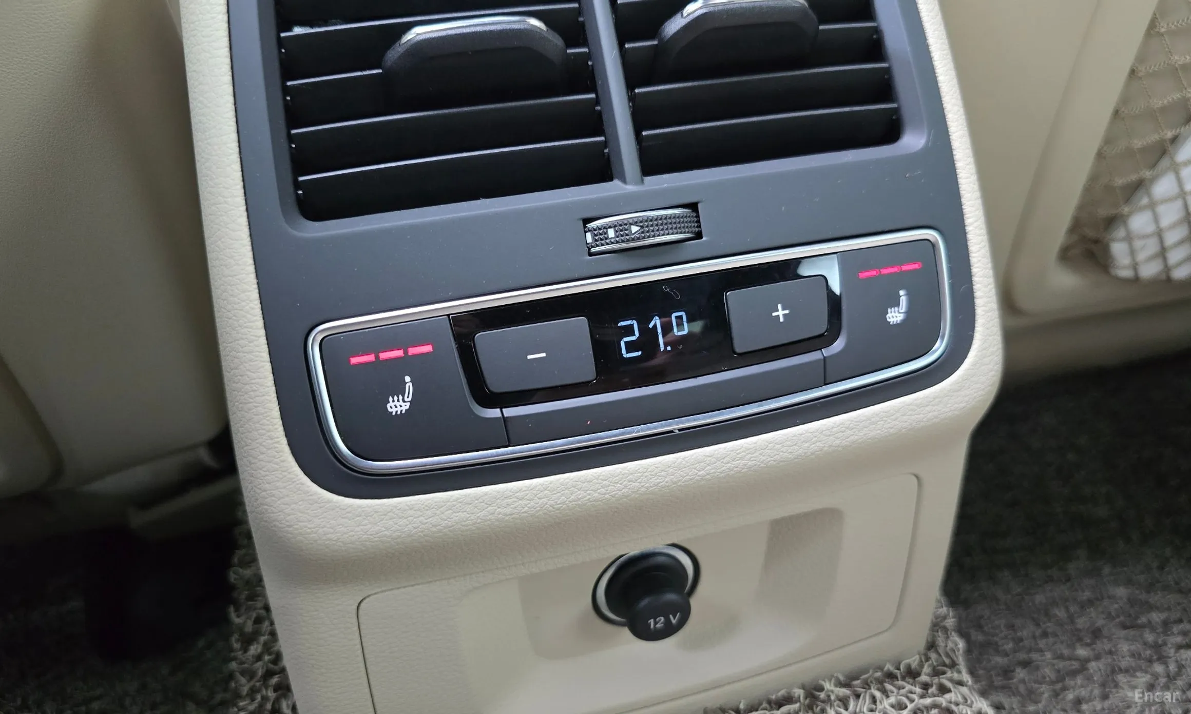 Audi A4 (B9) превью 18