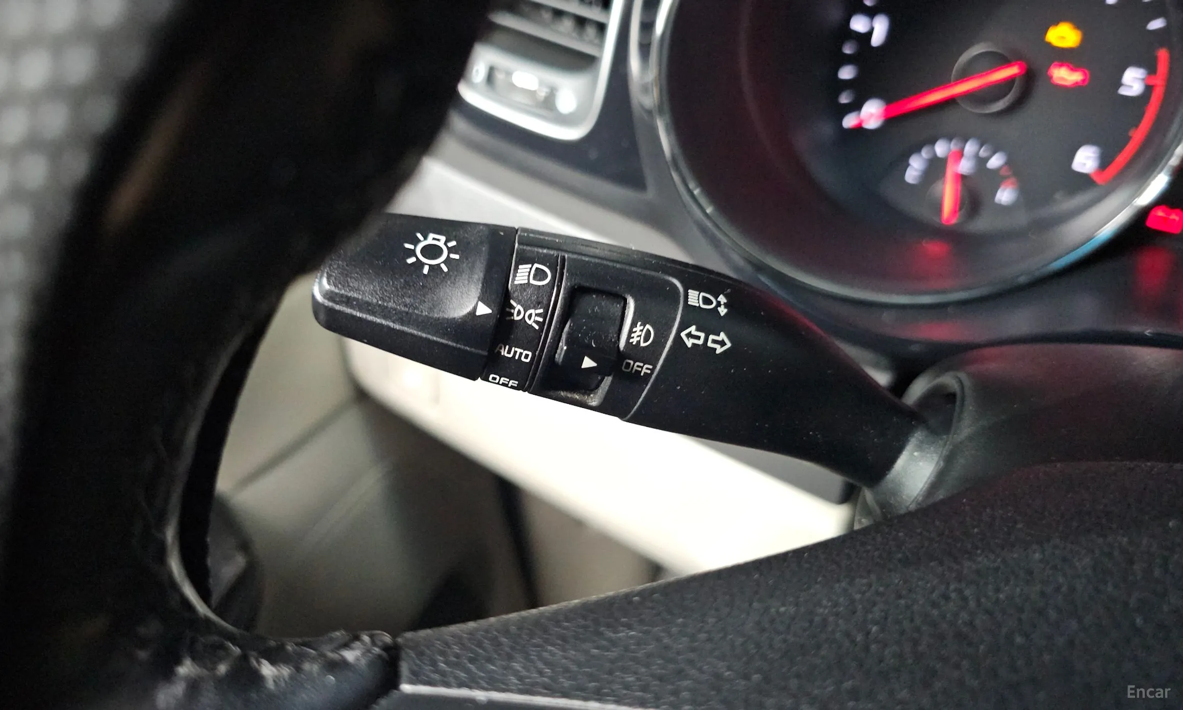 Kia Carnival превью 17