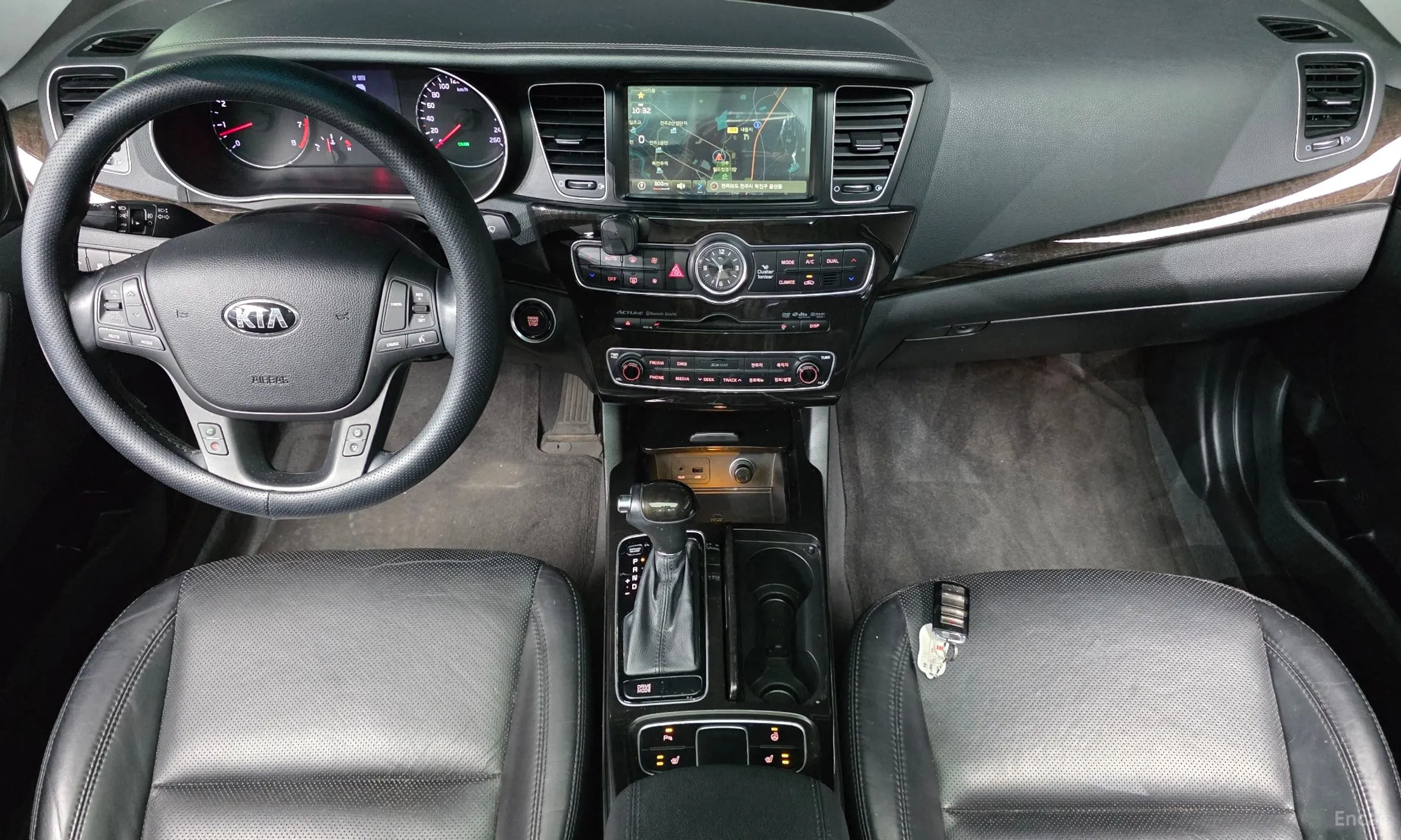 Kia K7 превью 7