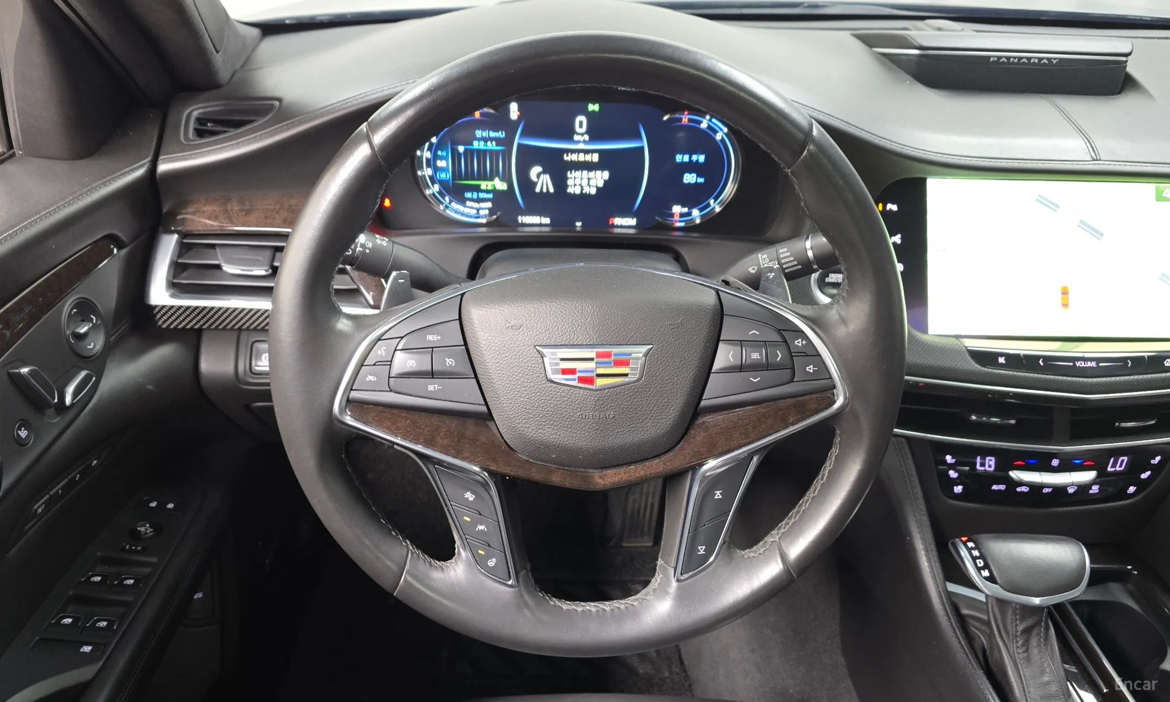 Cadillac CT6 превью 13