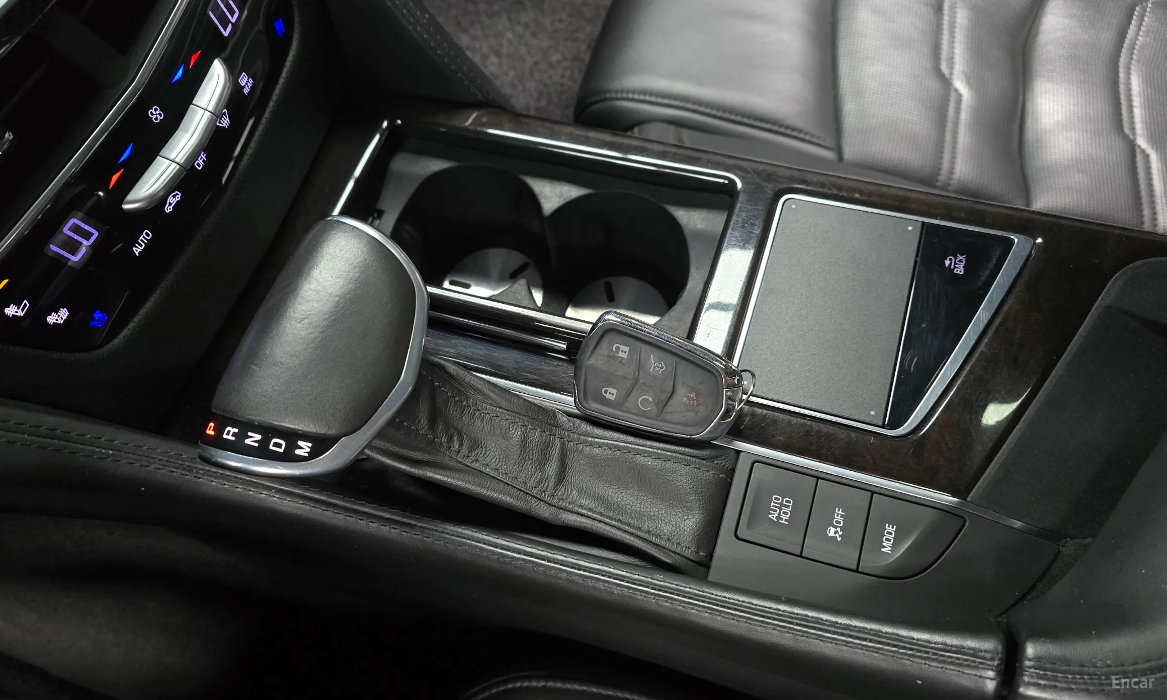 Cadillac CT6 превью 9