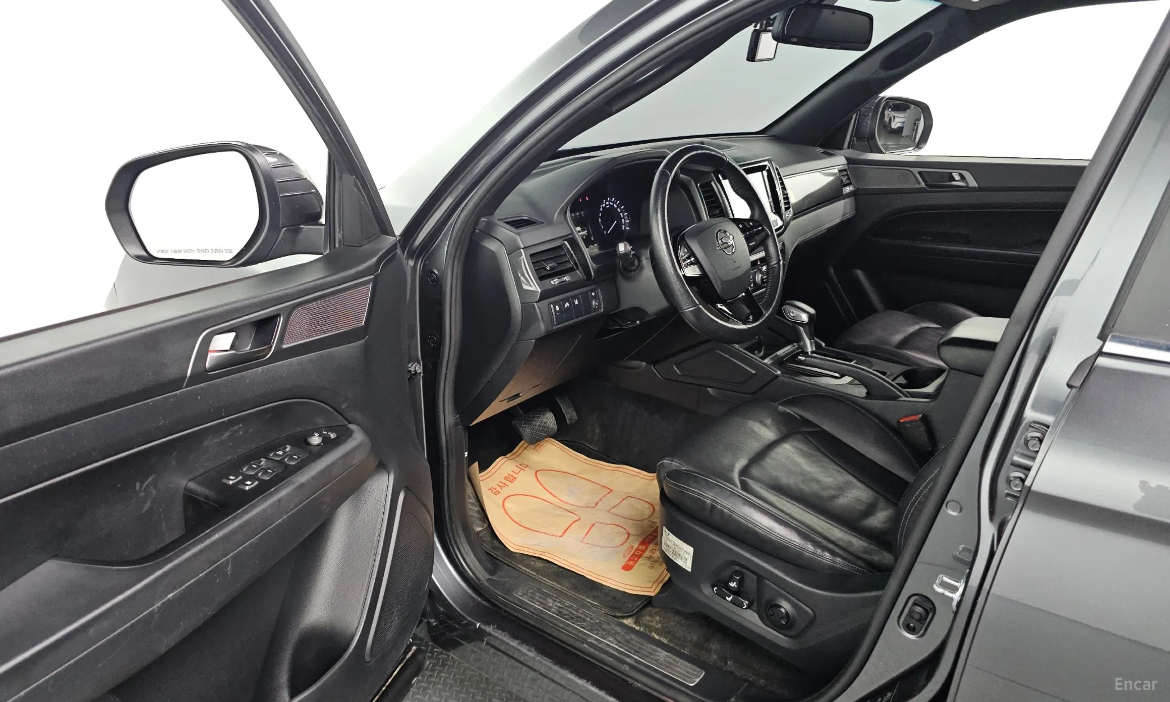 KG Mobility (SsangYong) Rexton Sports превью 10