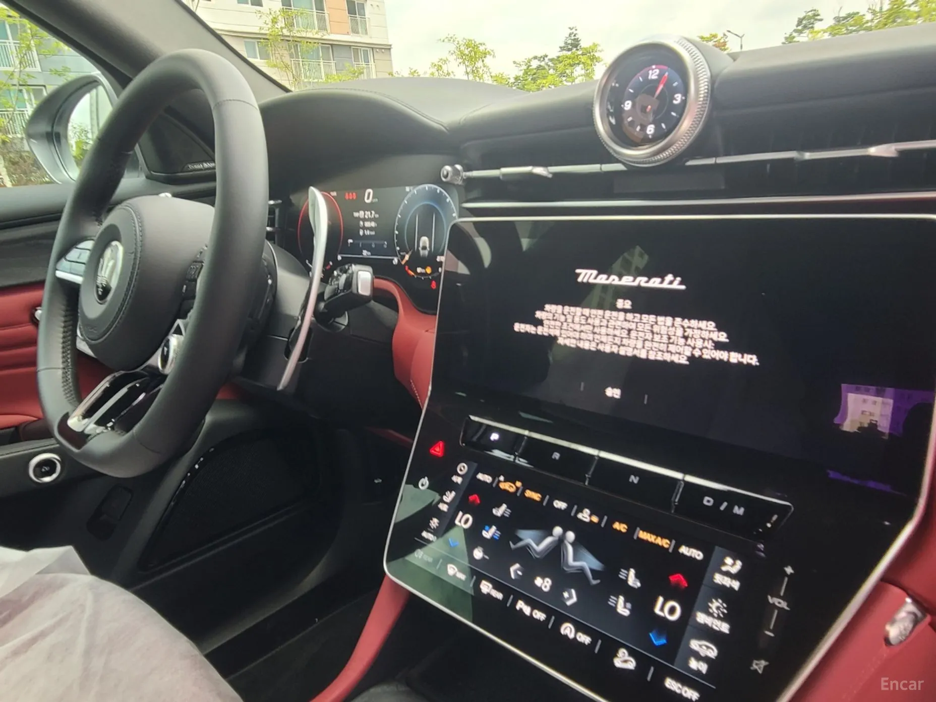 Maserati Grekale превью 9