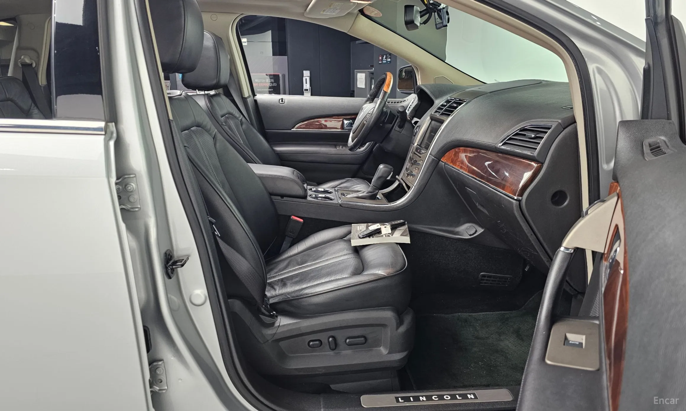 Lincoln New MKX превью 11