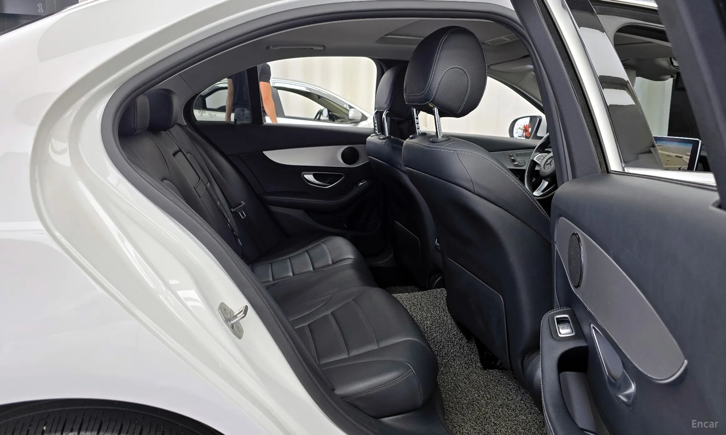 Mercedes Benz C-Class W205 превью 12