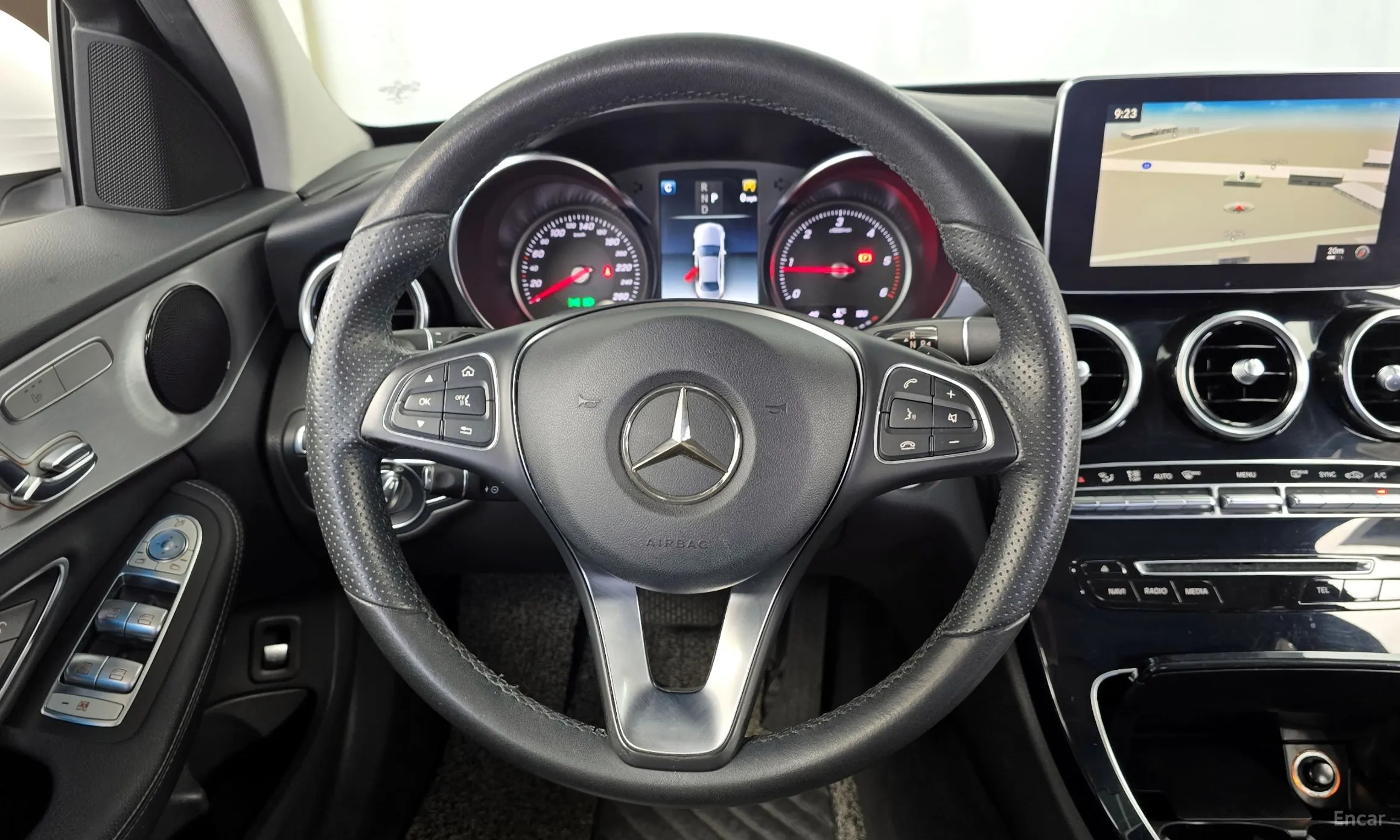 Mercedes Benz C-Class W205 превью 13