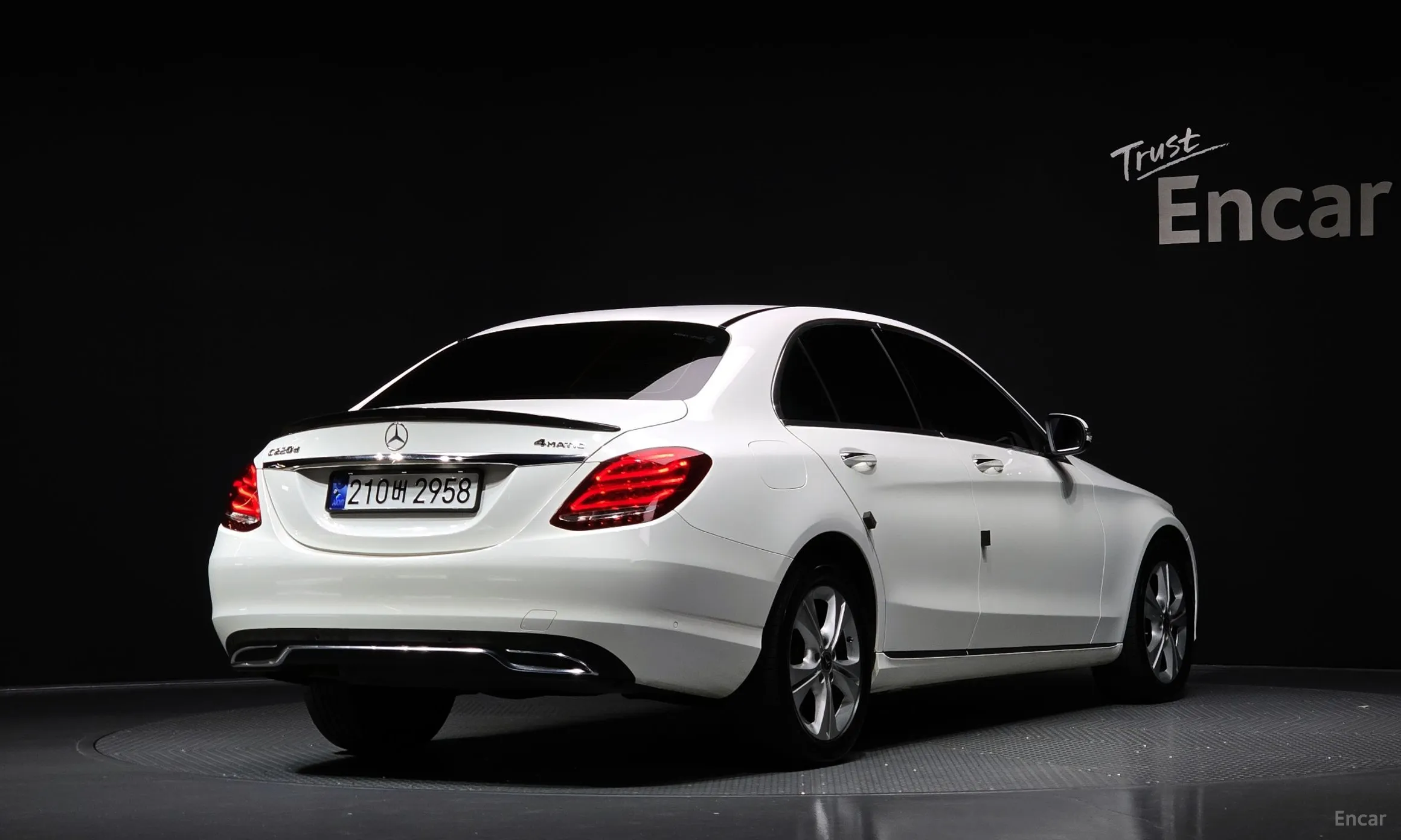 Mercedes Benz C-Class W205 превью 2