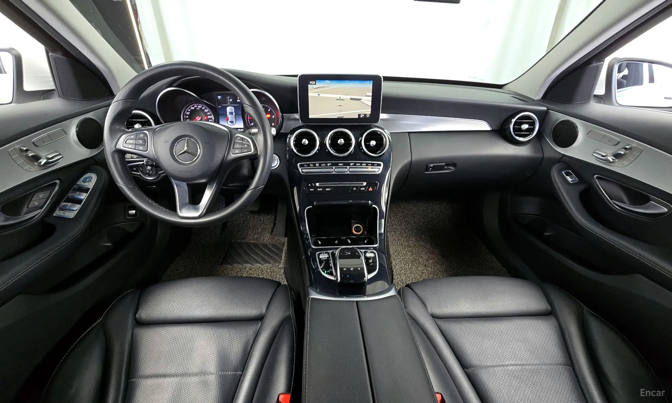 Mercedes Benz C-Class W205 превью 7