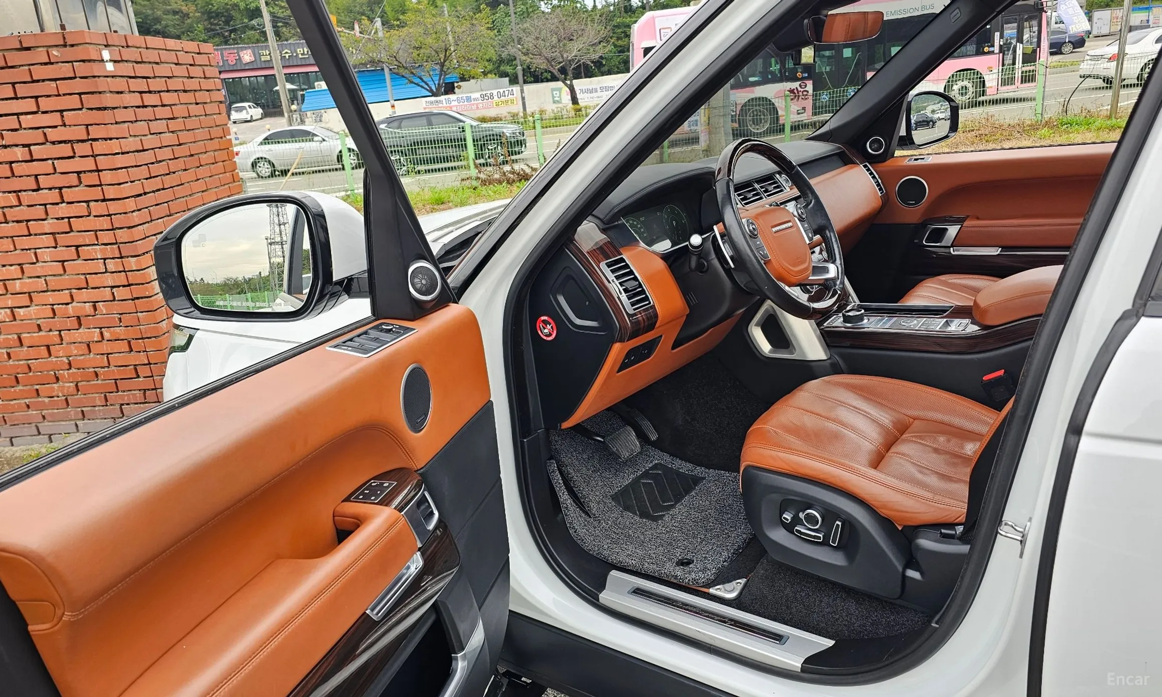 Land Rover Range Rover 4th Generation превью 10