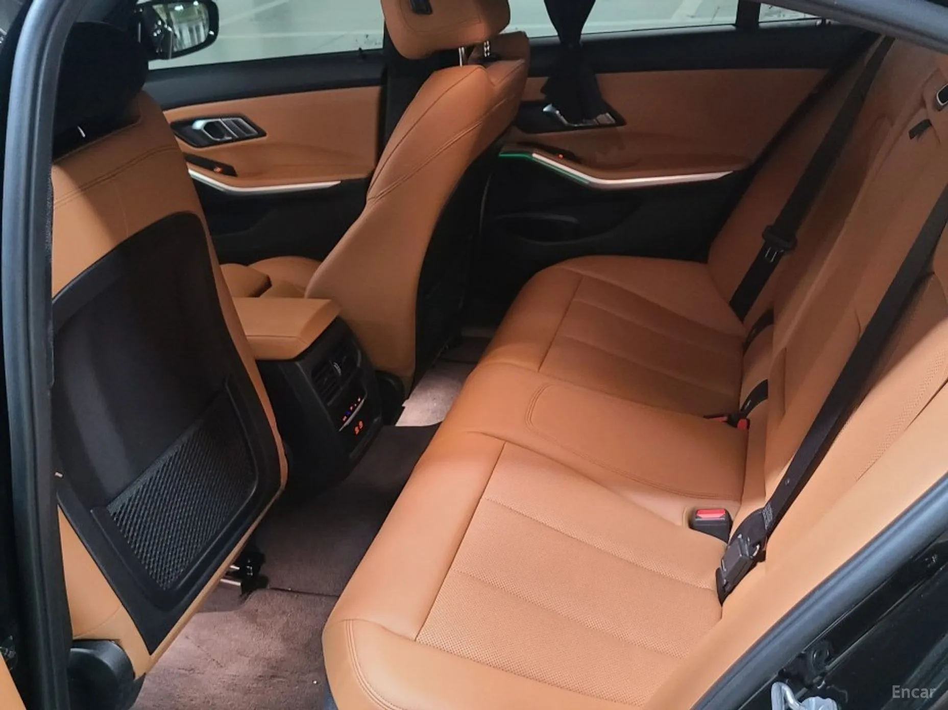 BMW 3 Series (G20) превью 10