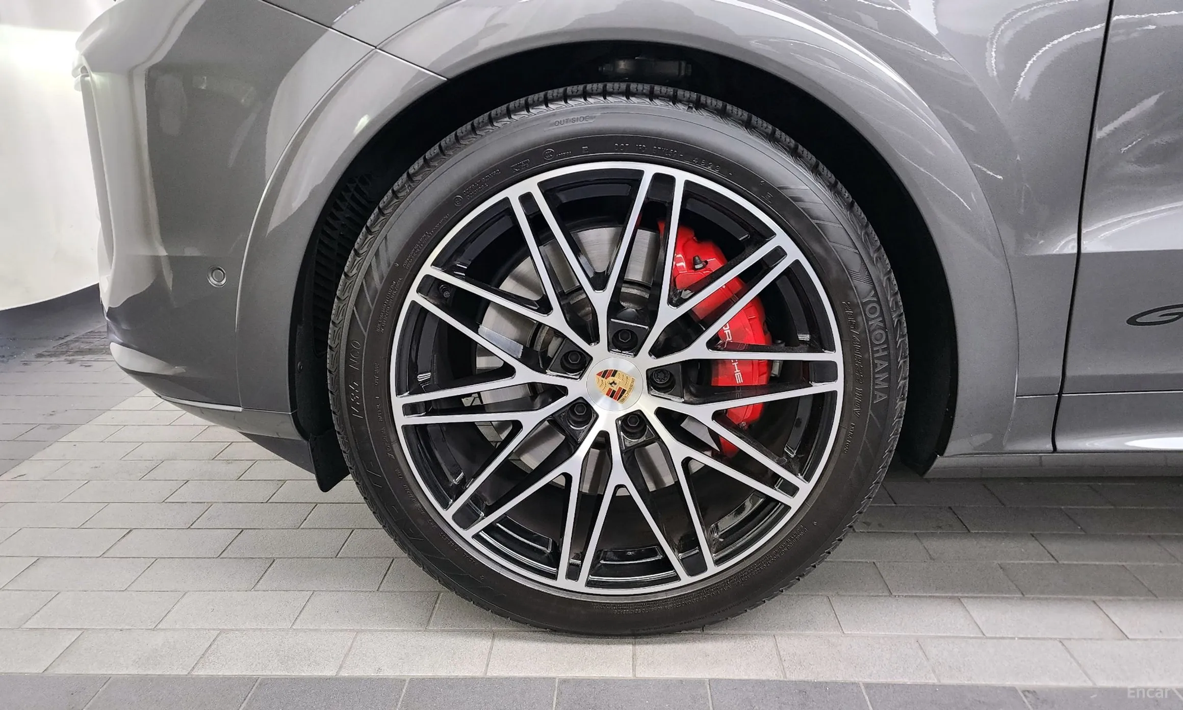 Porsche Cayenne (PO536) превью 5