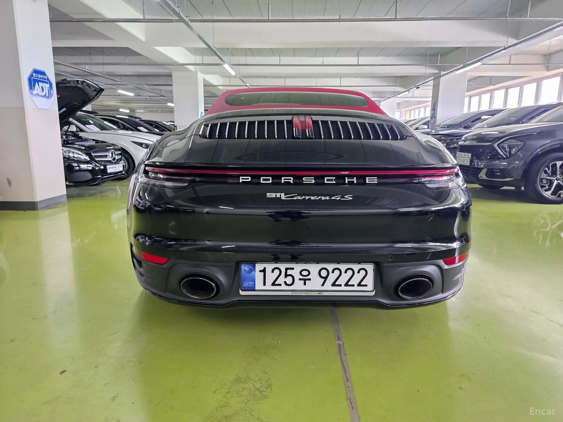 Porsche 911 (992) превью 6