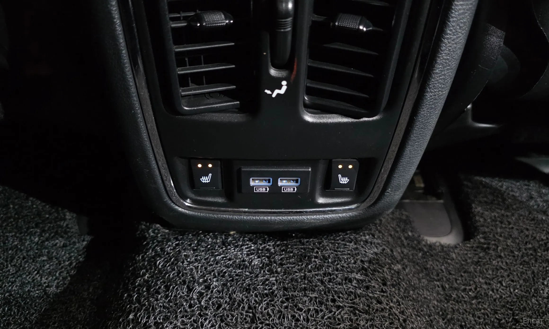 Jeep Grand Cherokee превью 18