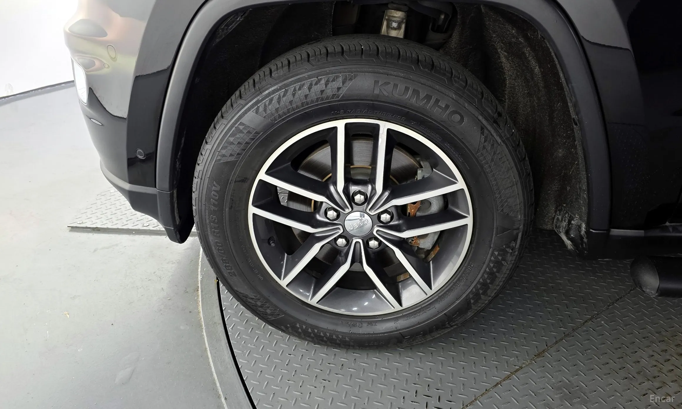 Jeep Grand Cherokee превью 5