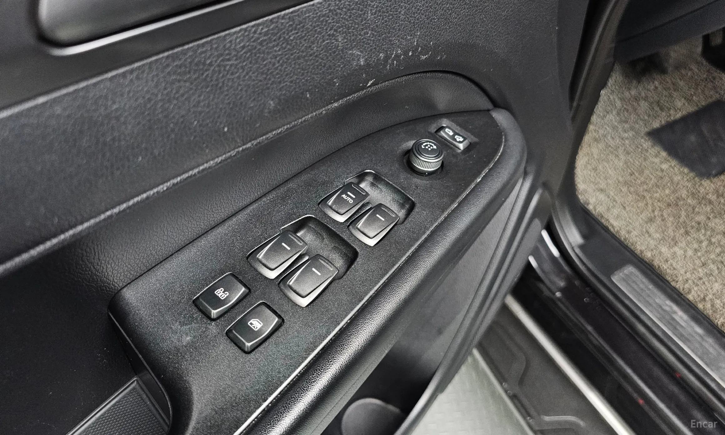 KG Mobility (SsangYong) Rexton Sports превью 13