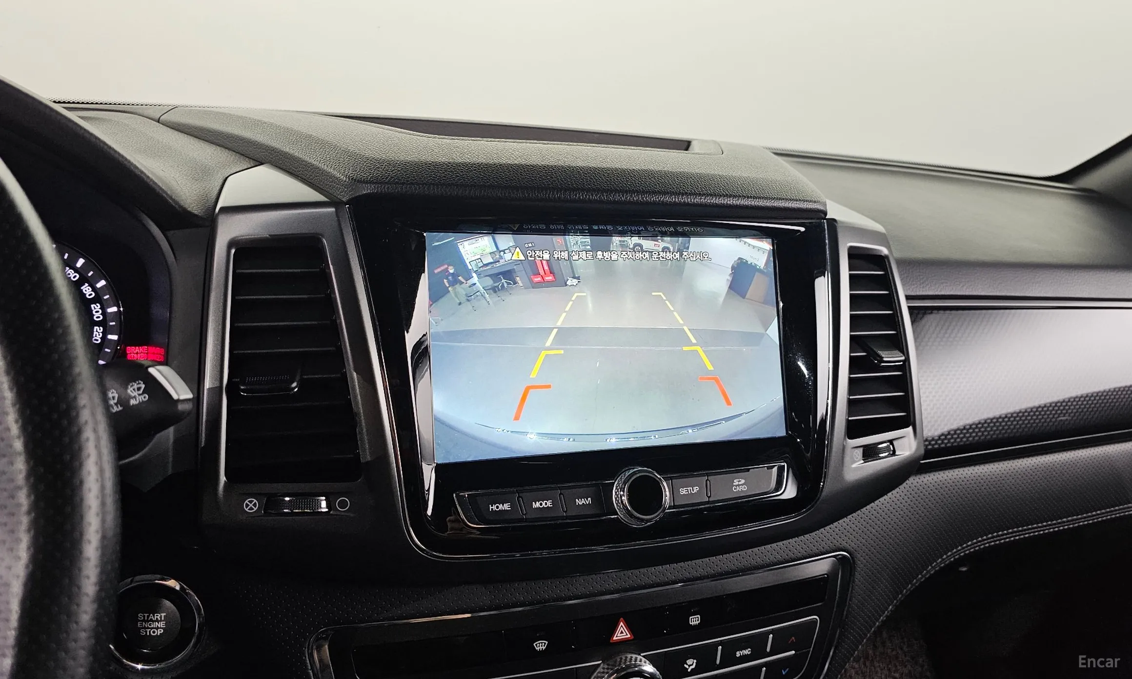 KG Mobility (SsangYong) Rexton Sports превью 19