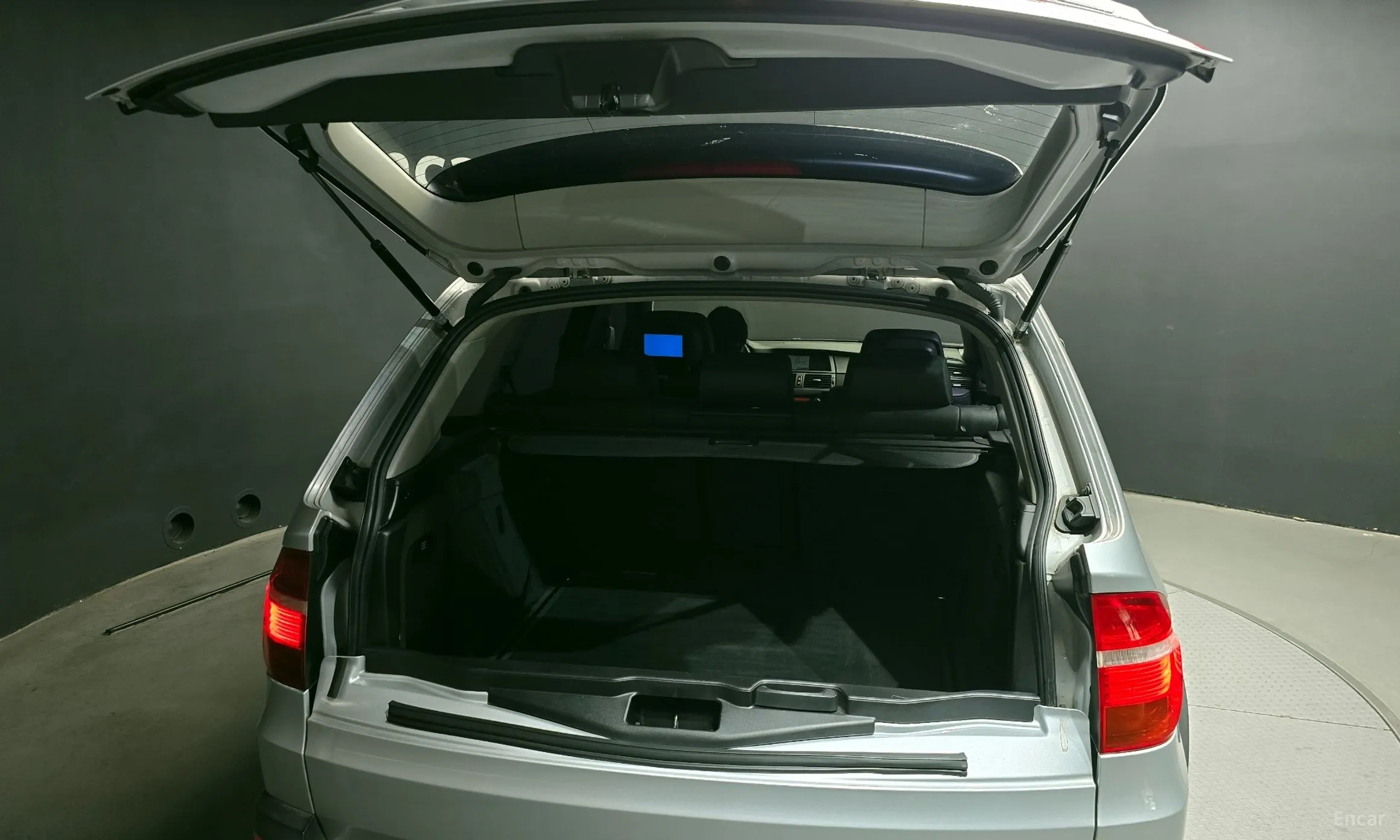 BMW X5 (E70) превью 20