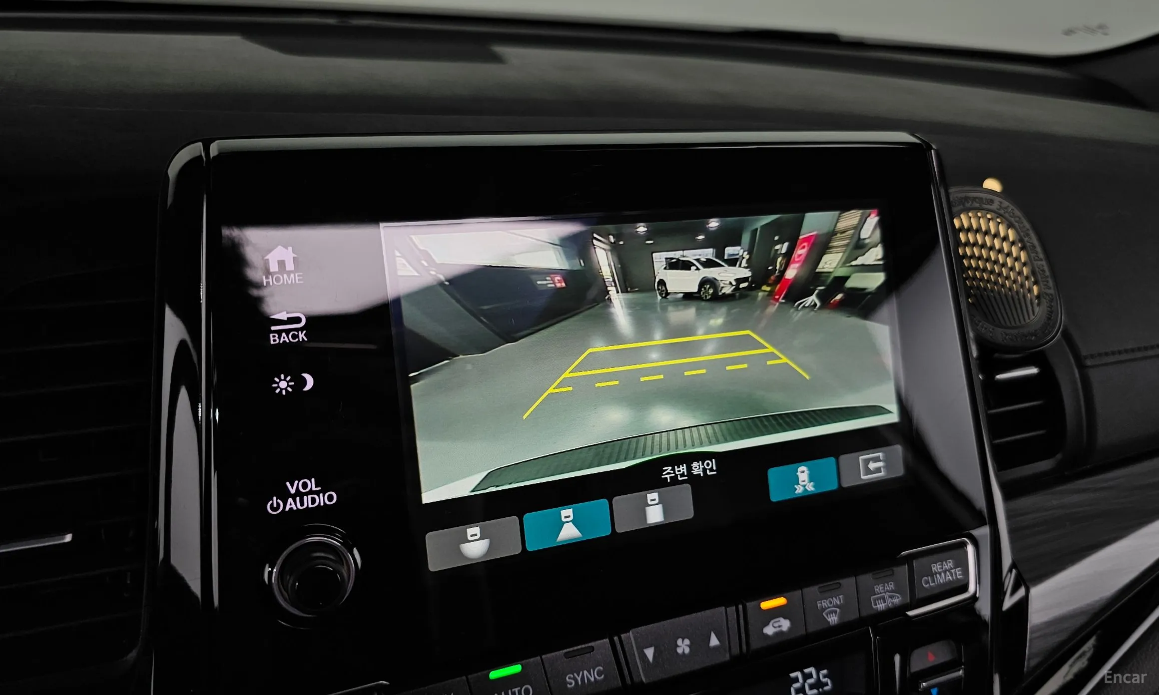 Honda Odyssey превью 15