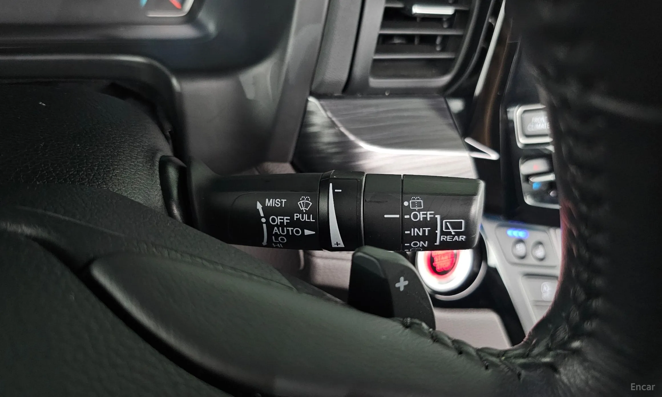 Honda Odyssey превью 19