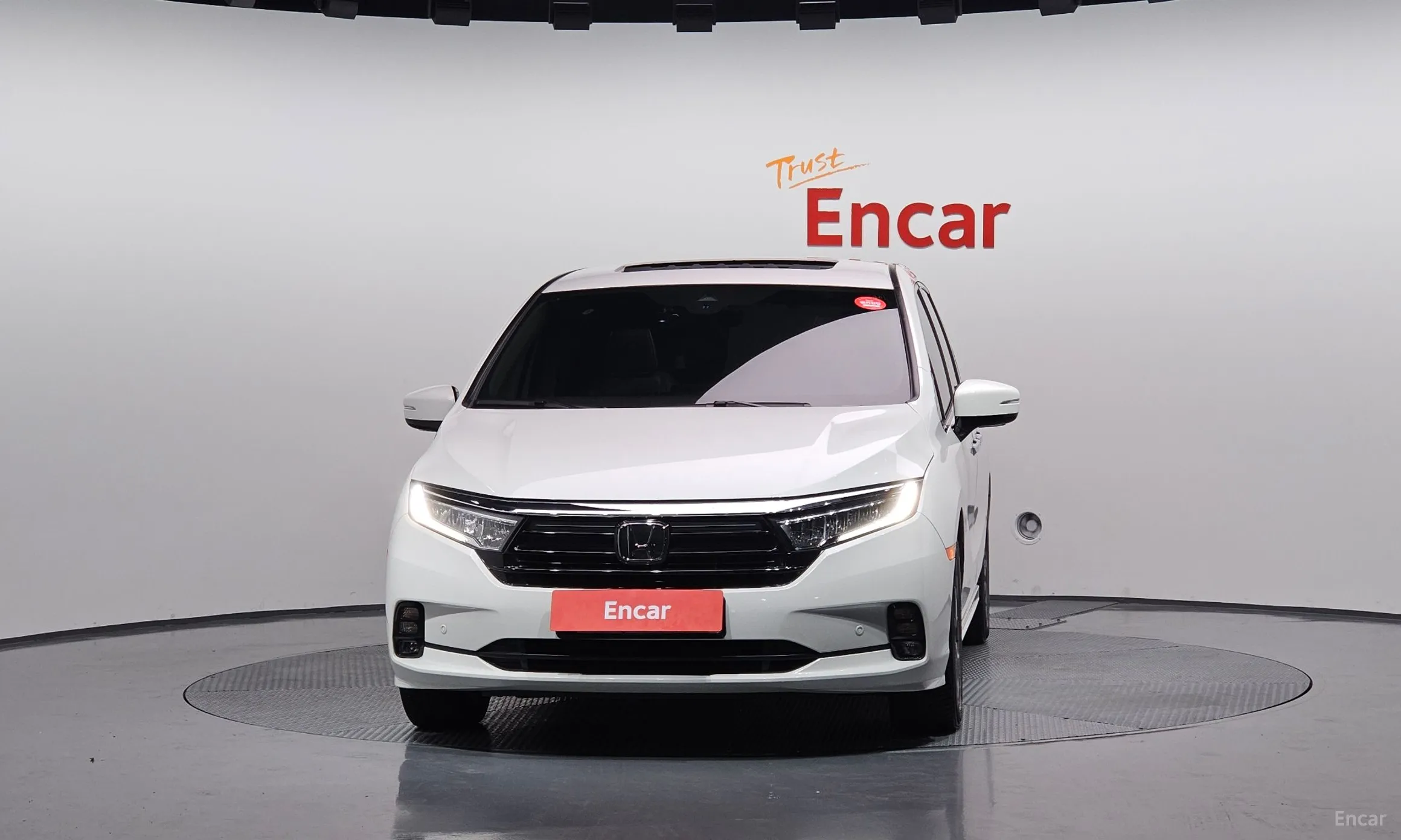 Honda Odyssey превью 3