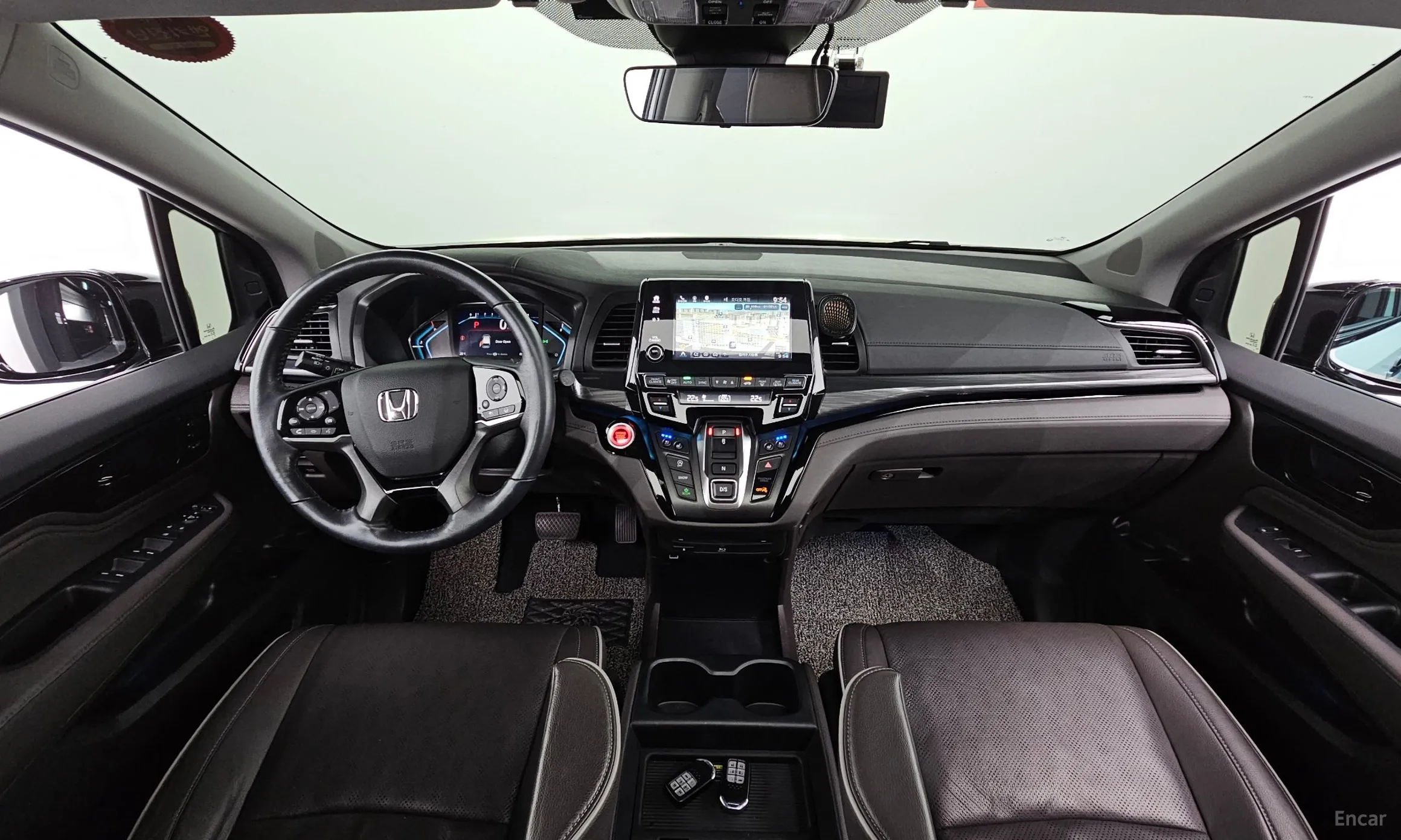 Honda Odyssey превью 7