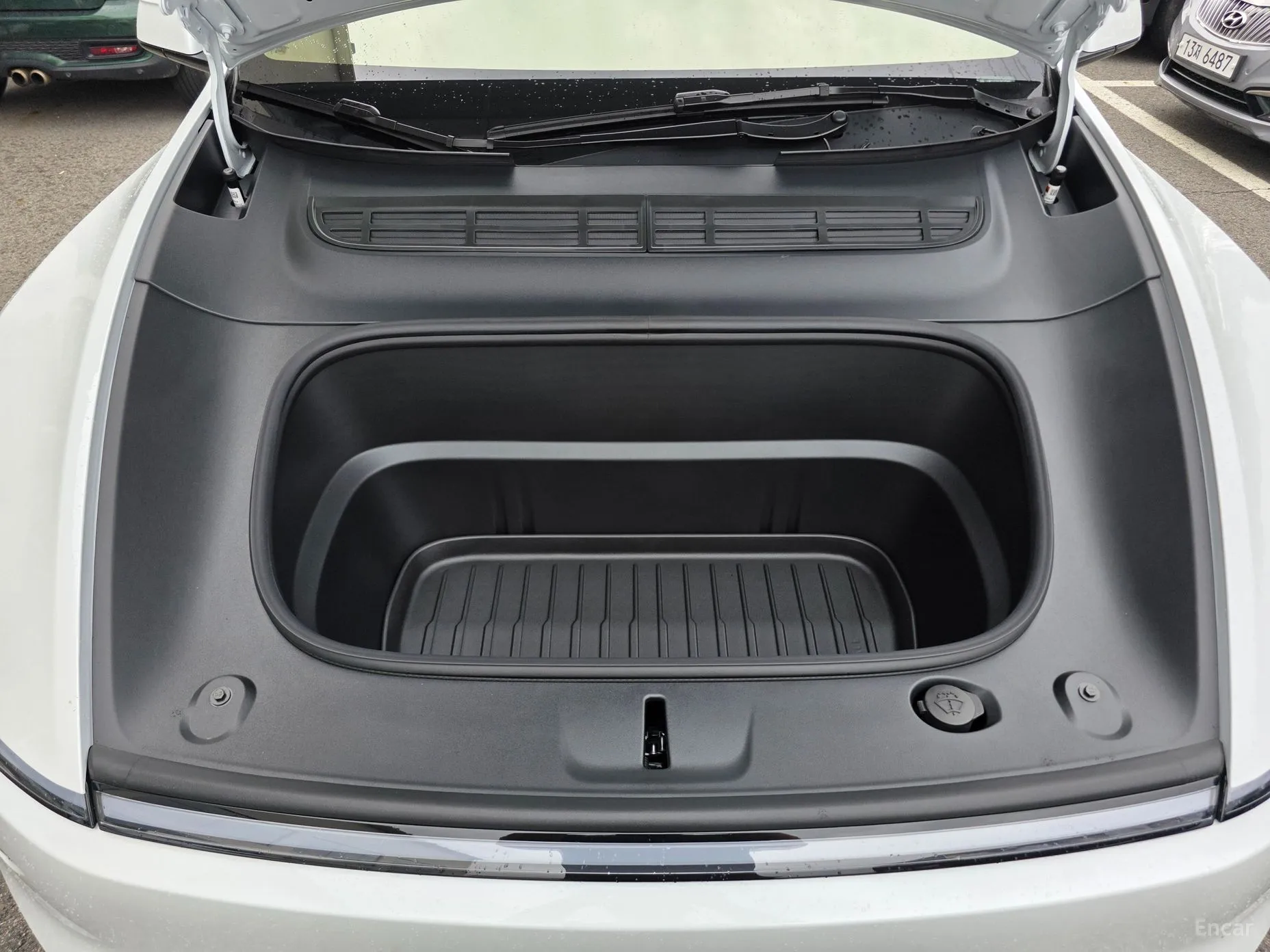 Tesla Model Y превью 6