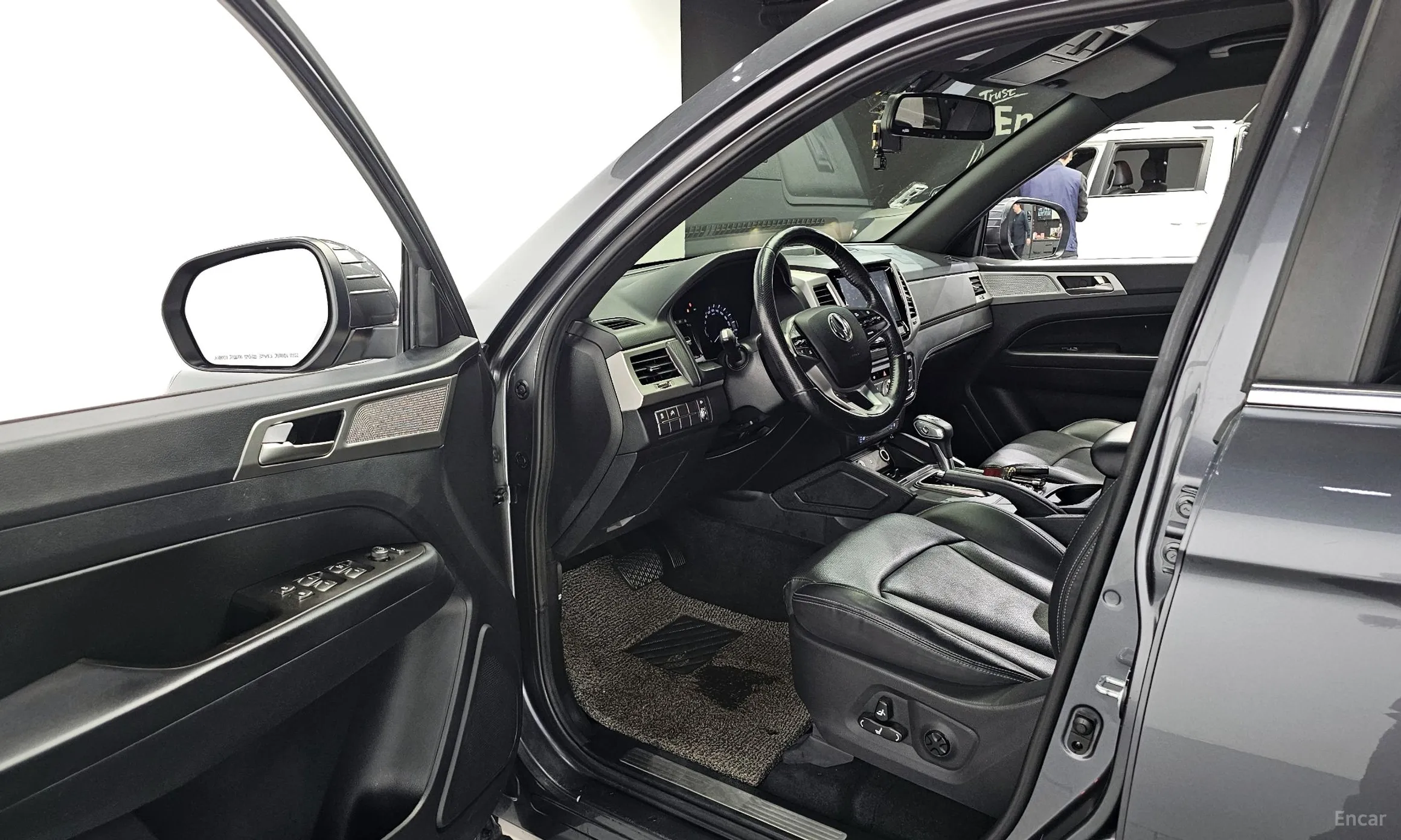 KG Mobility (SsangYong) Rexton Sports Khan превью 11