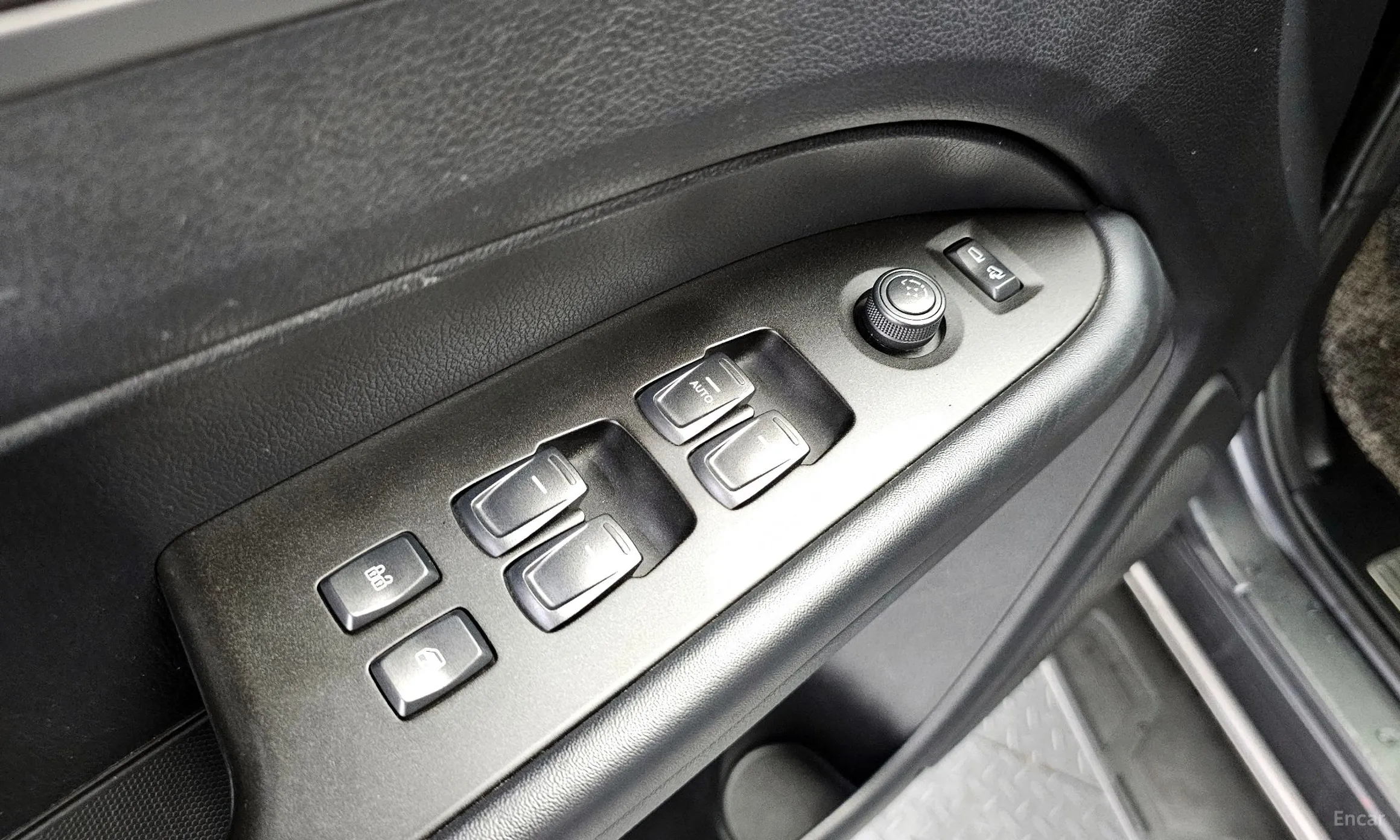 KG Mobility (SsangYong) Rexton Sports Khan превью 18