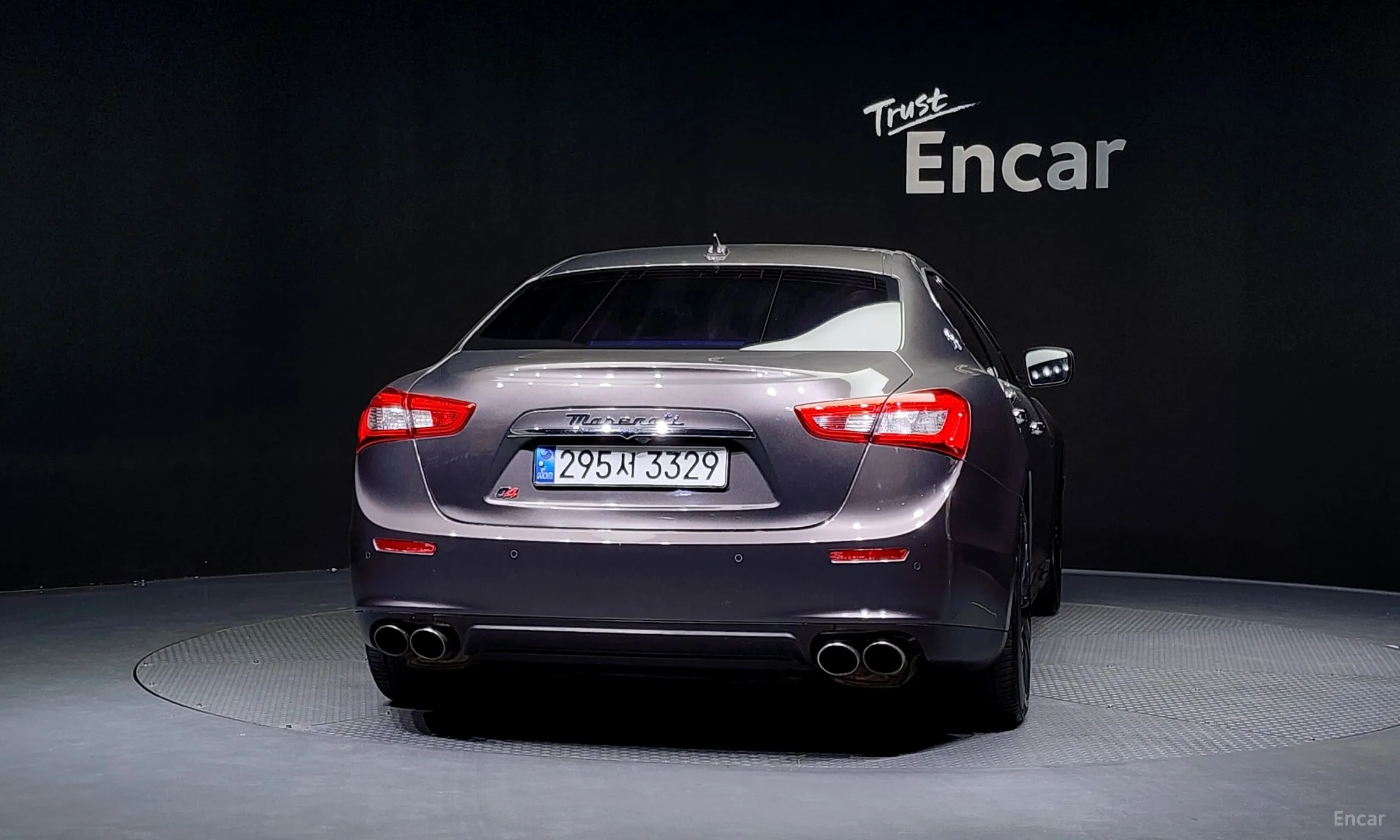 Maserati Ghibli превью 4