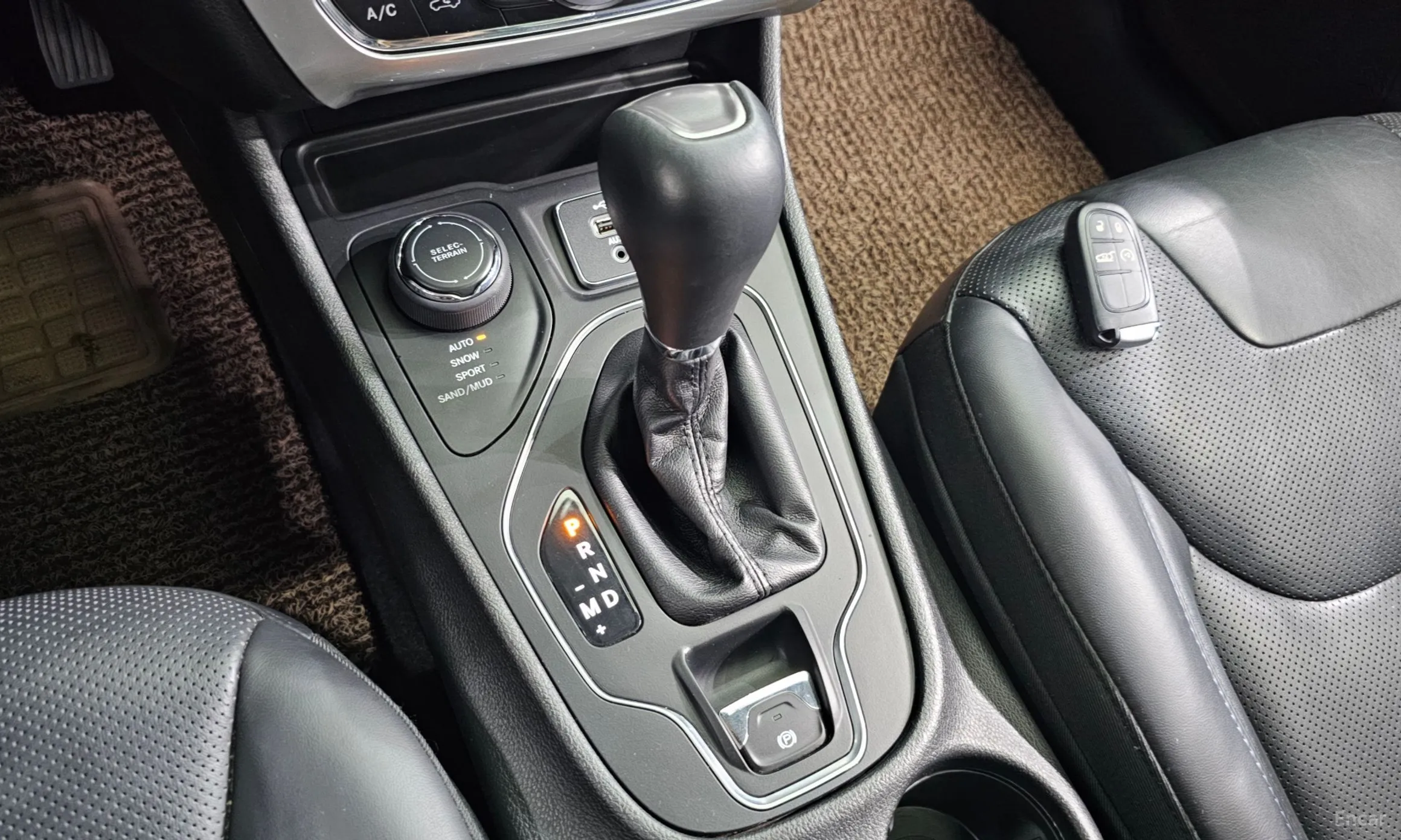 Jeep Cherokee (KL) превью 9