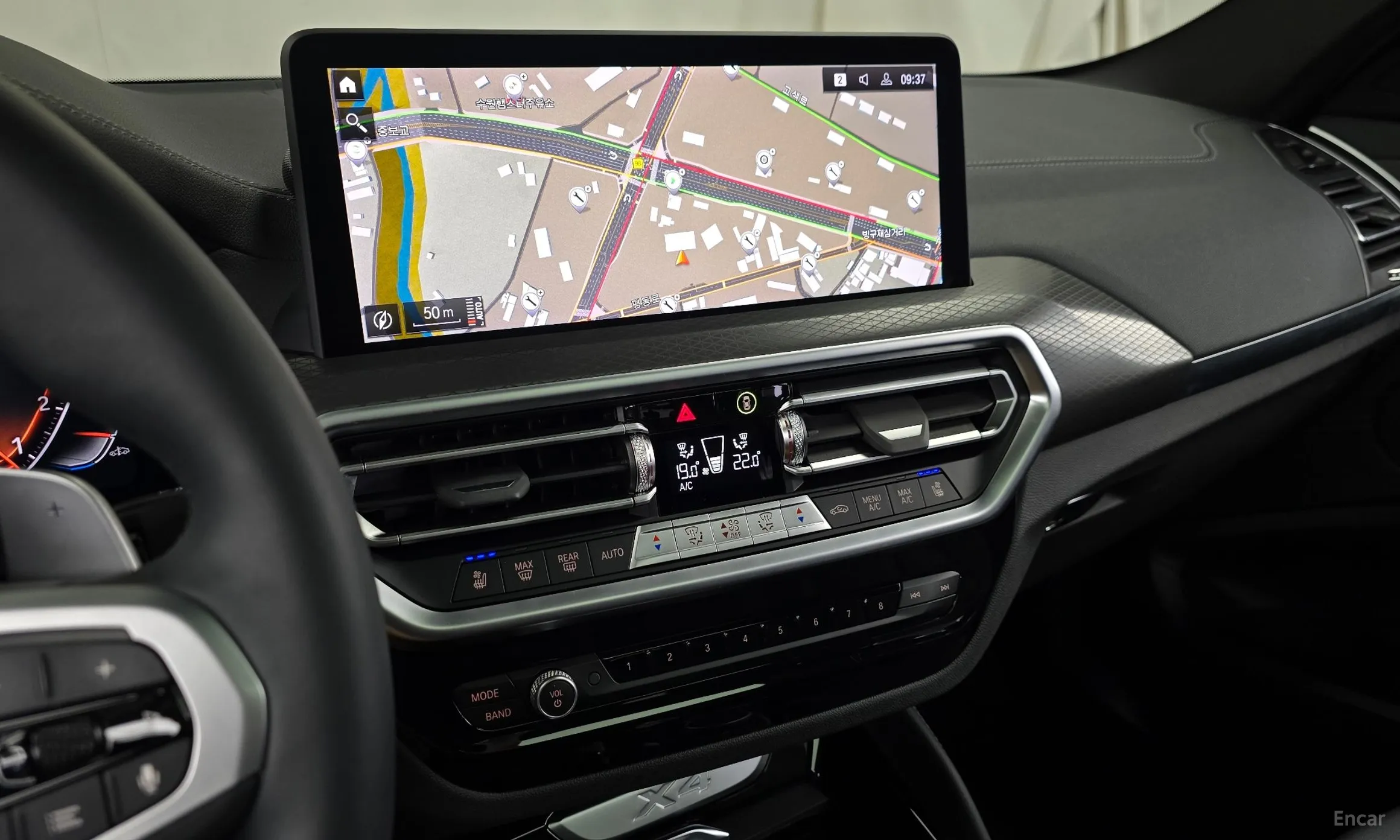 BMW X4 (G02) превью 14