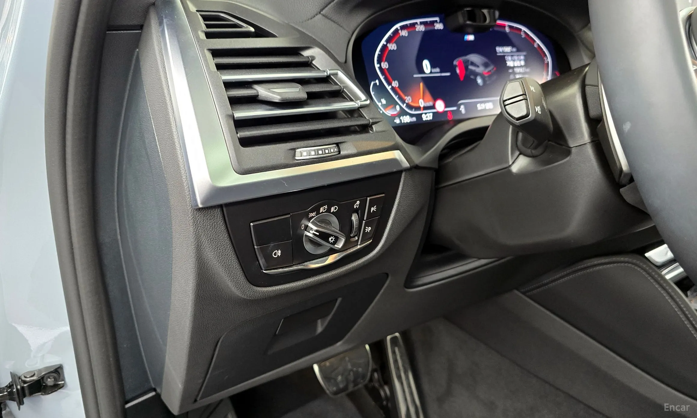 BMW X4 (G02) превью 16