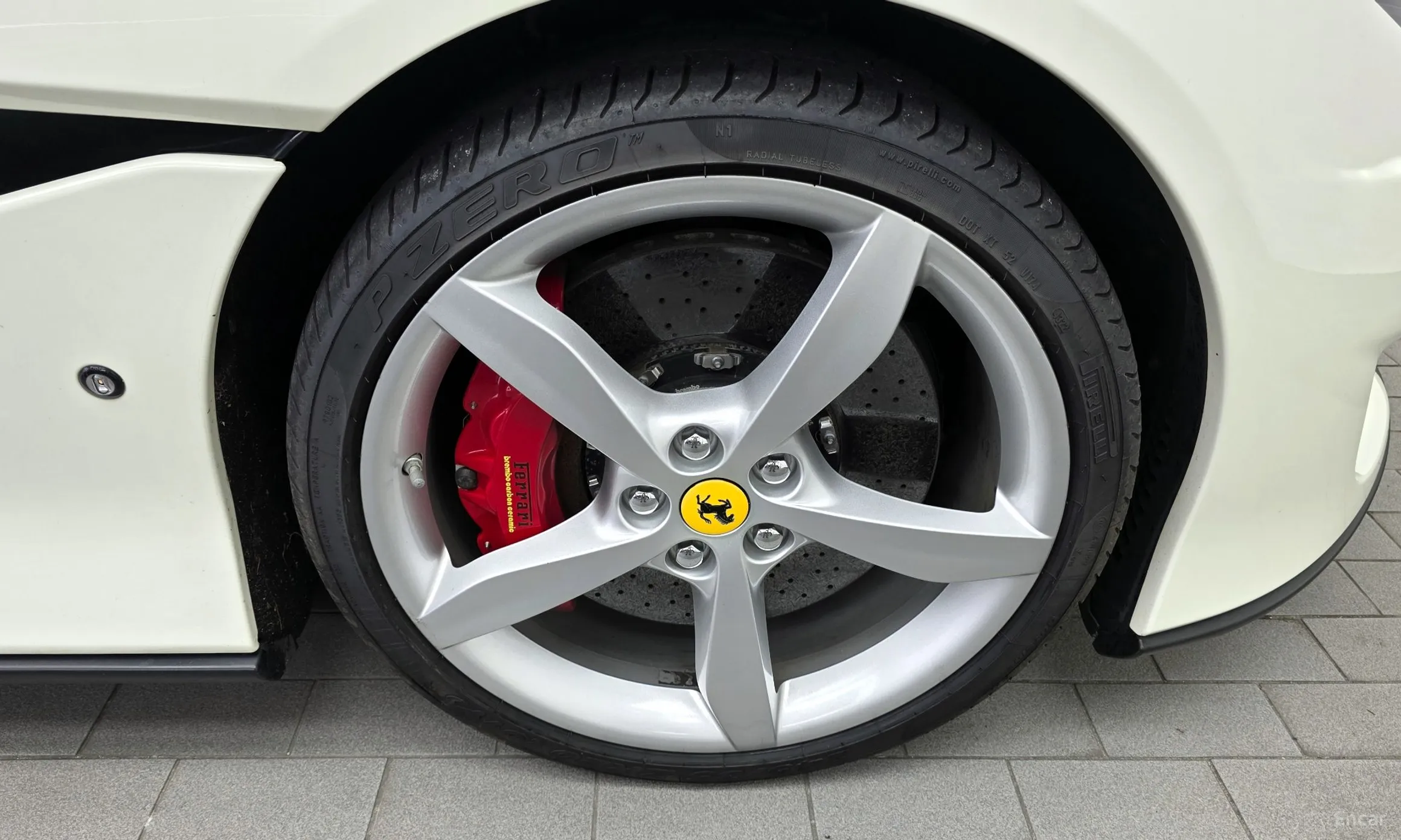 Ferrari Portofino превью 5