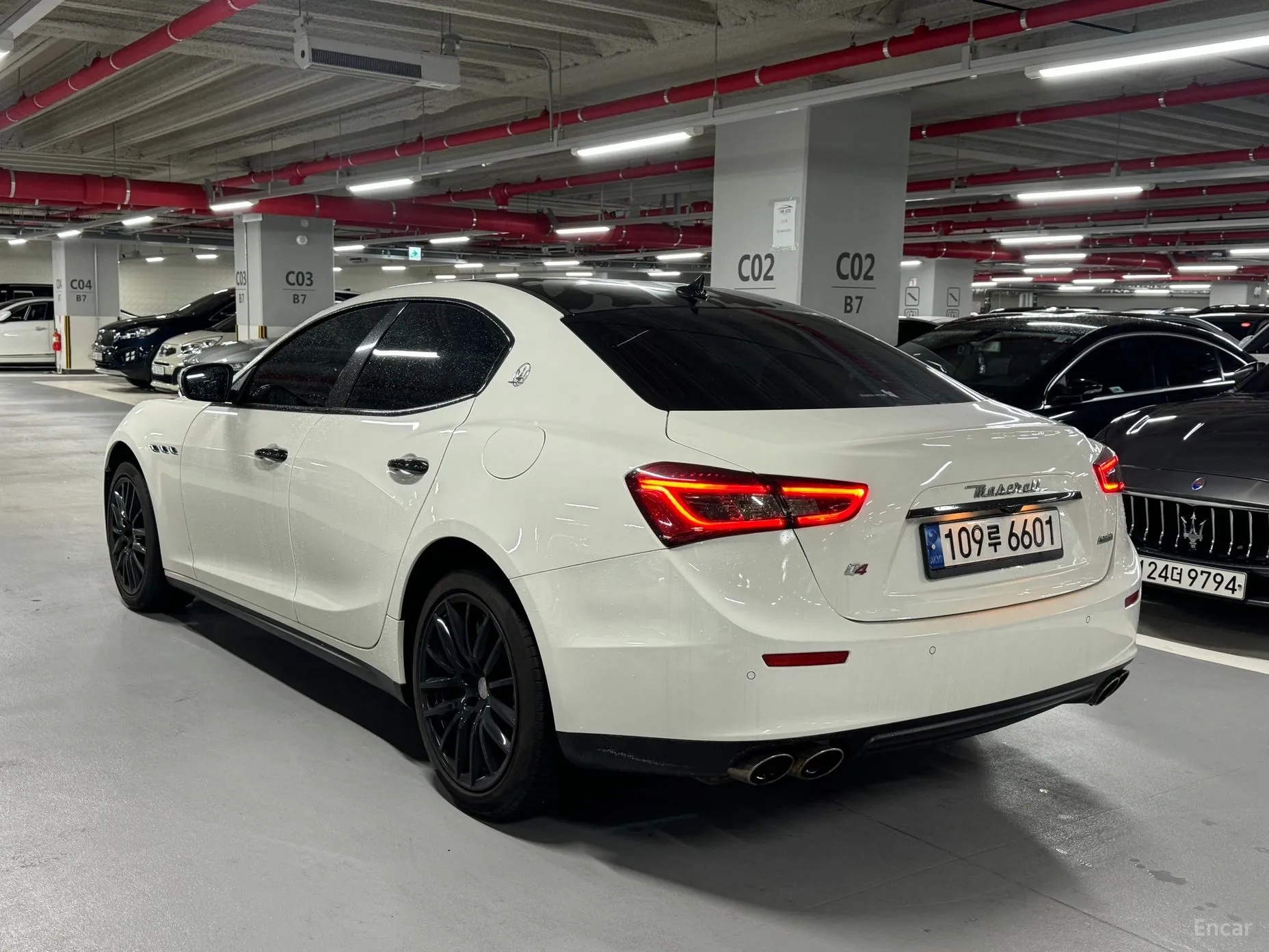 Maserati Ghibli превью 3