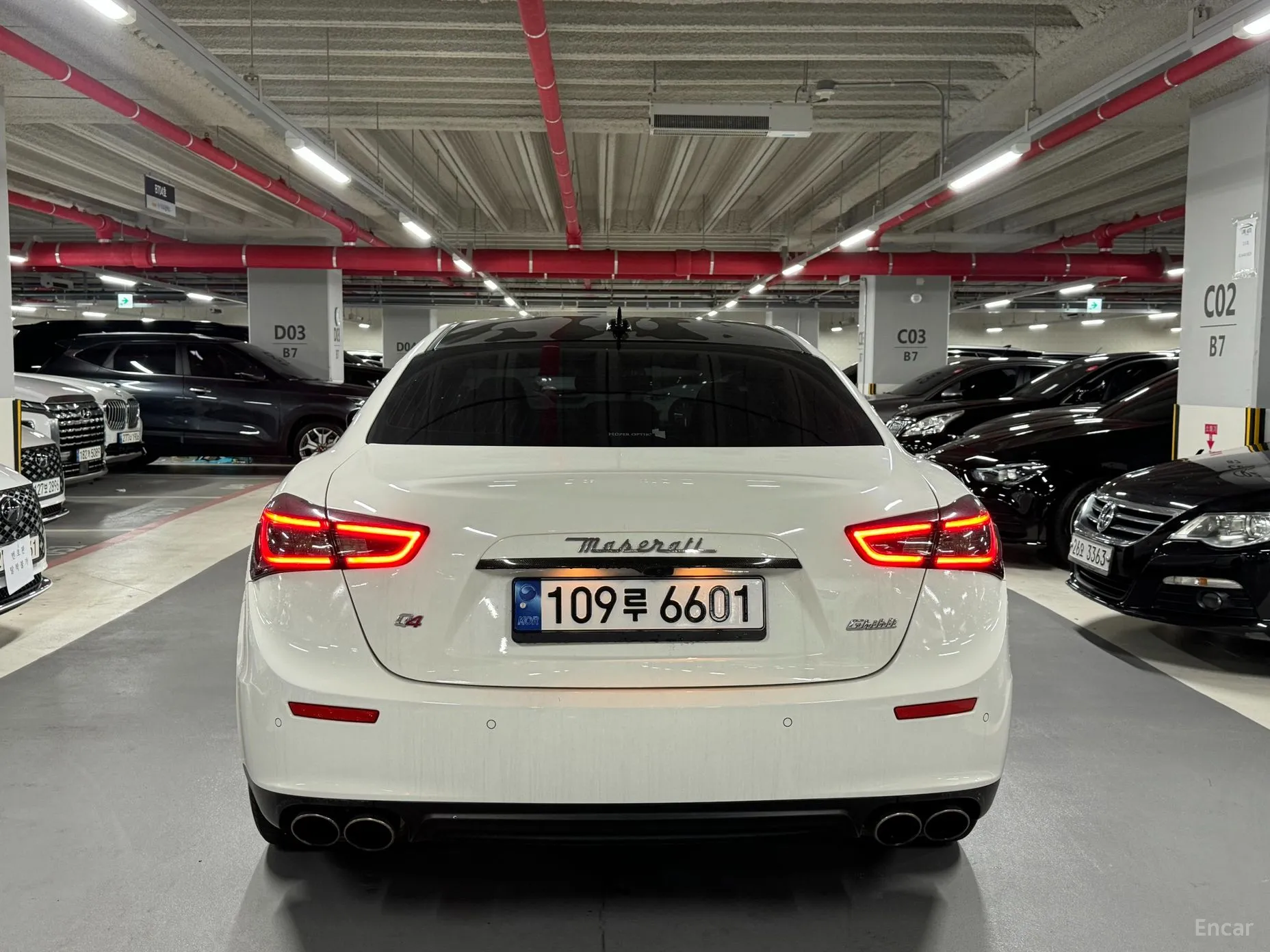 Maserati Ghibli превью 4