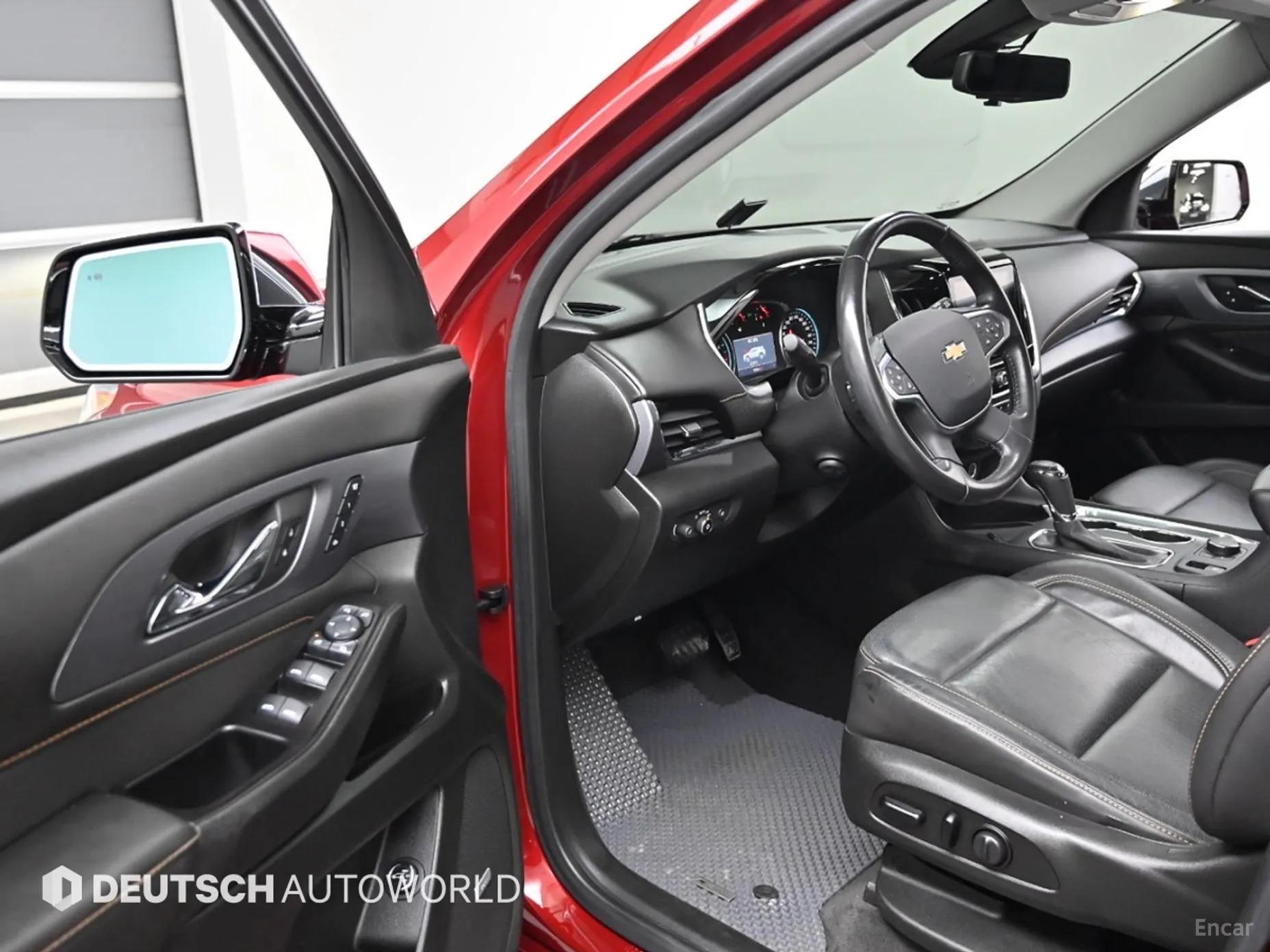 Chevrolet (GM Daewoo) Traverse превью 11