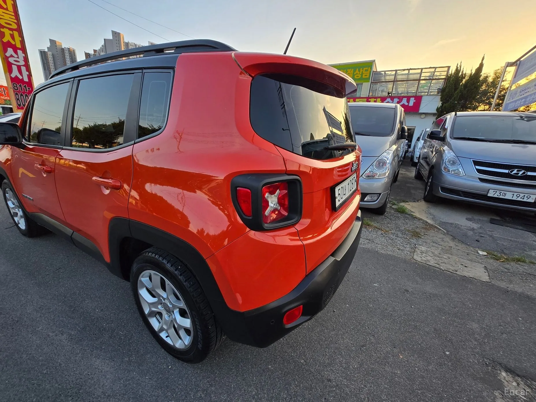 Jeep Renegade превью 3