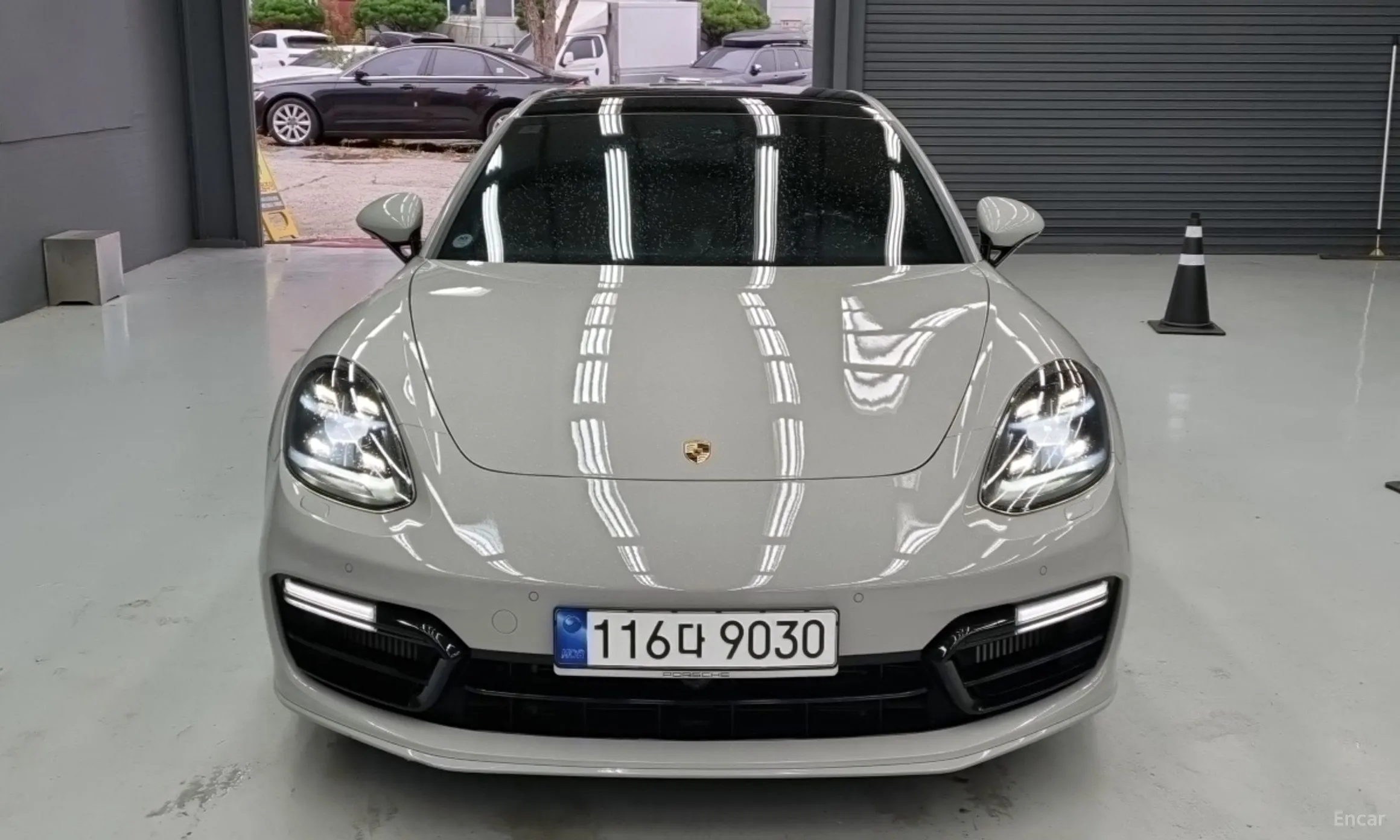 Porsche Panamera (971) превью 3