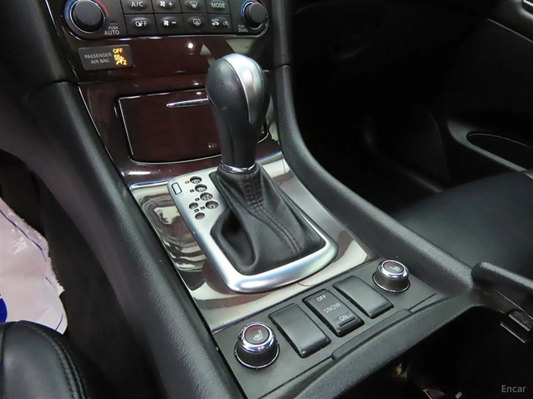 Infiniti EX35 превью 12