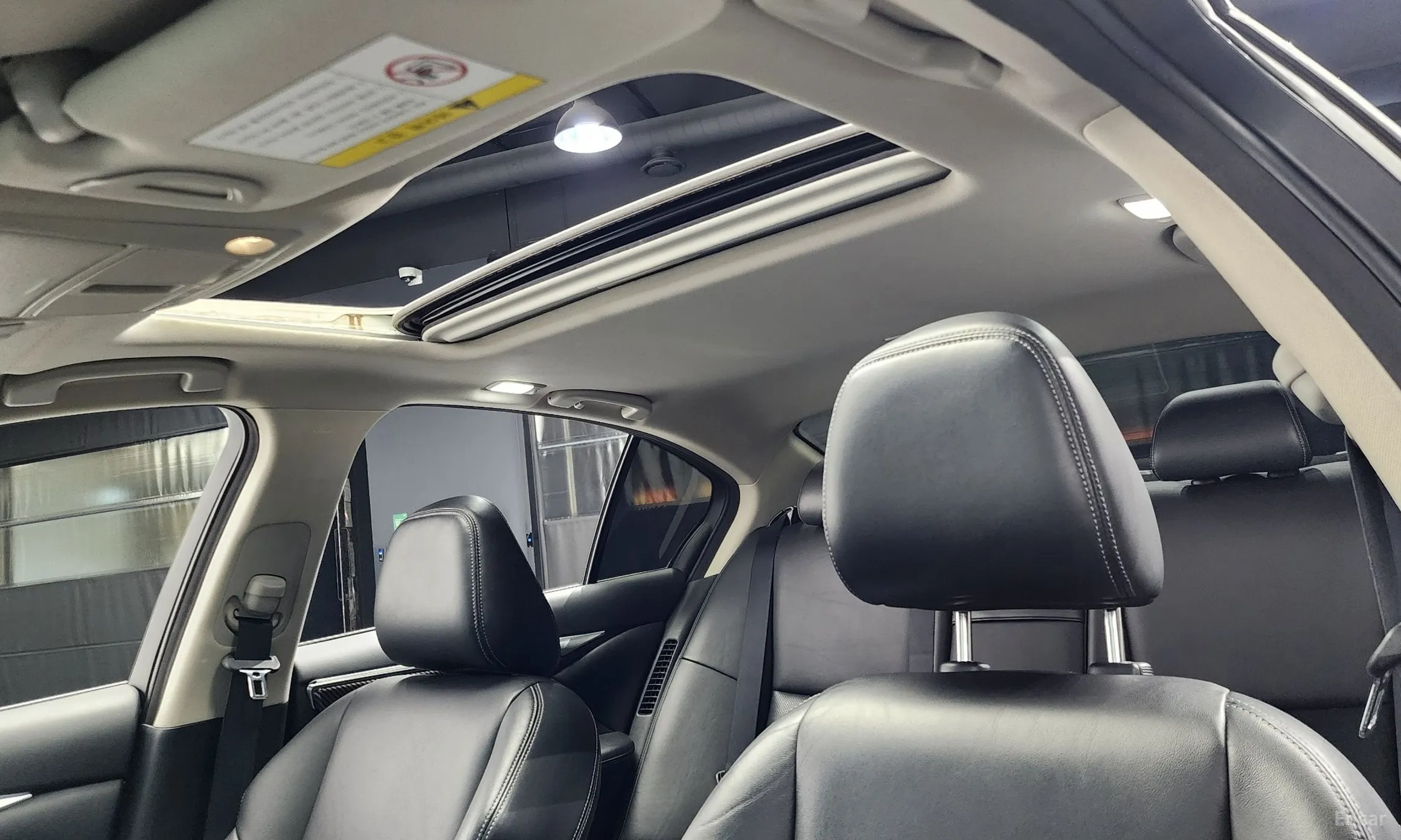 Infiniti Q50 превью 18