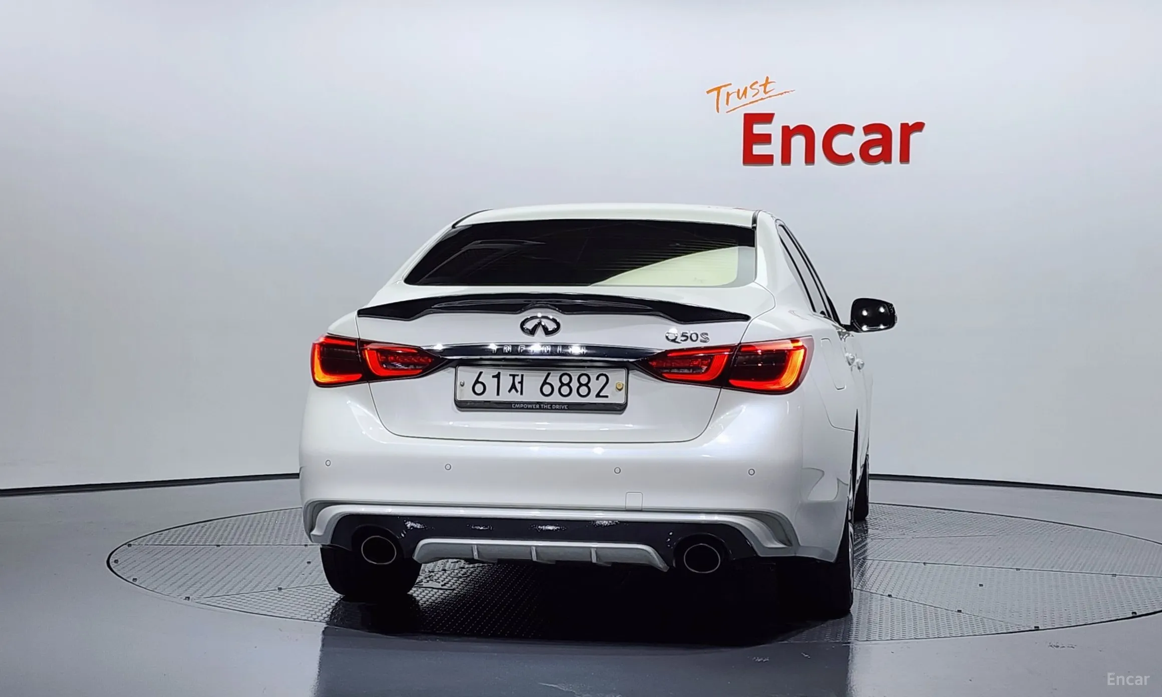 Infiniti Q50 превью 4