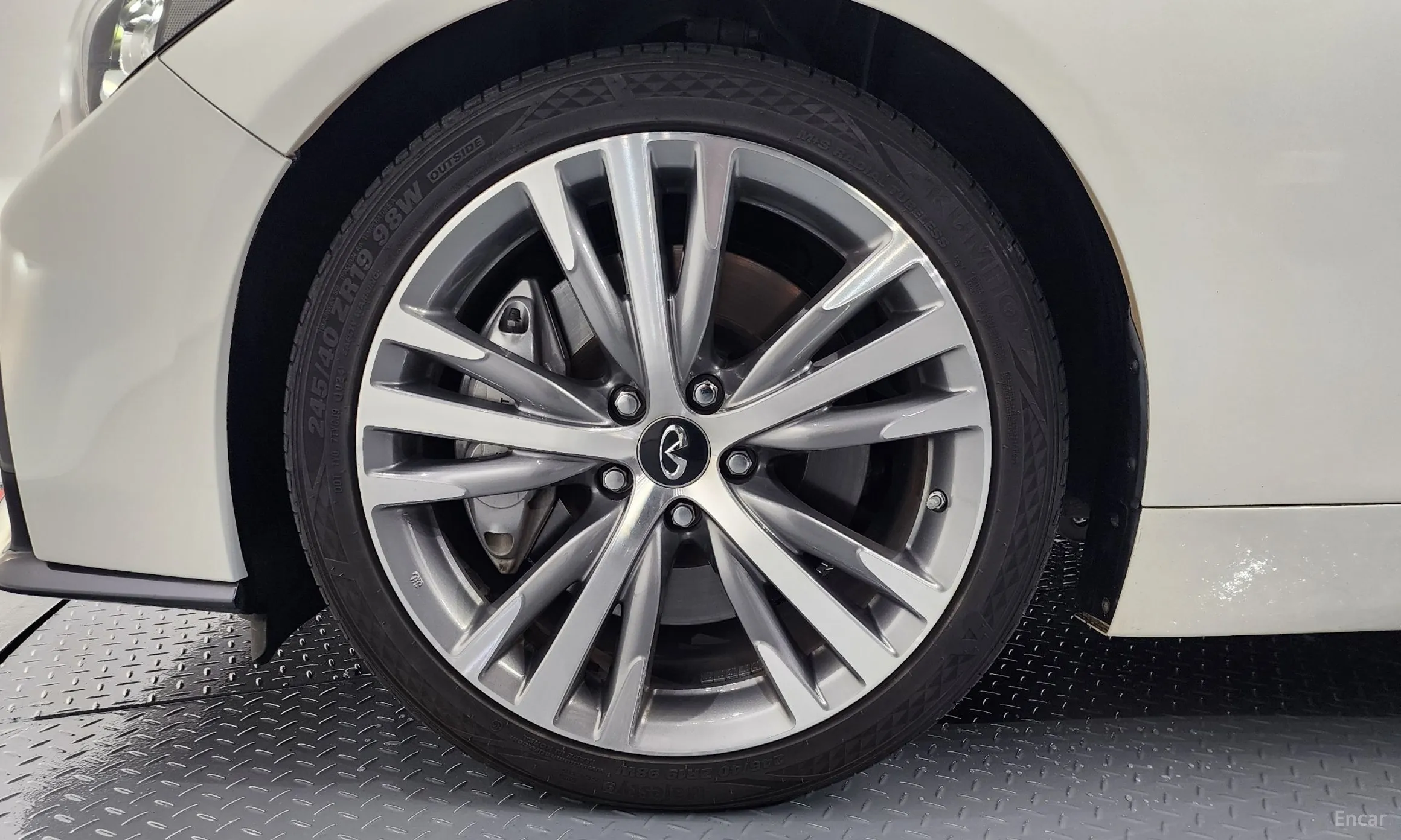 Infiniti Q50 превью 5
