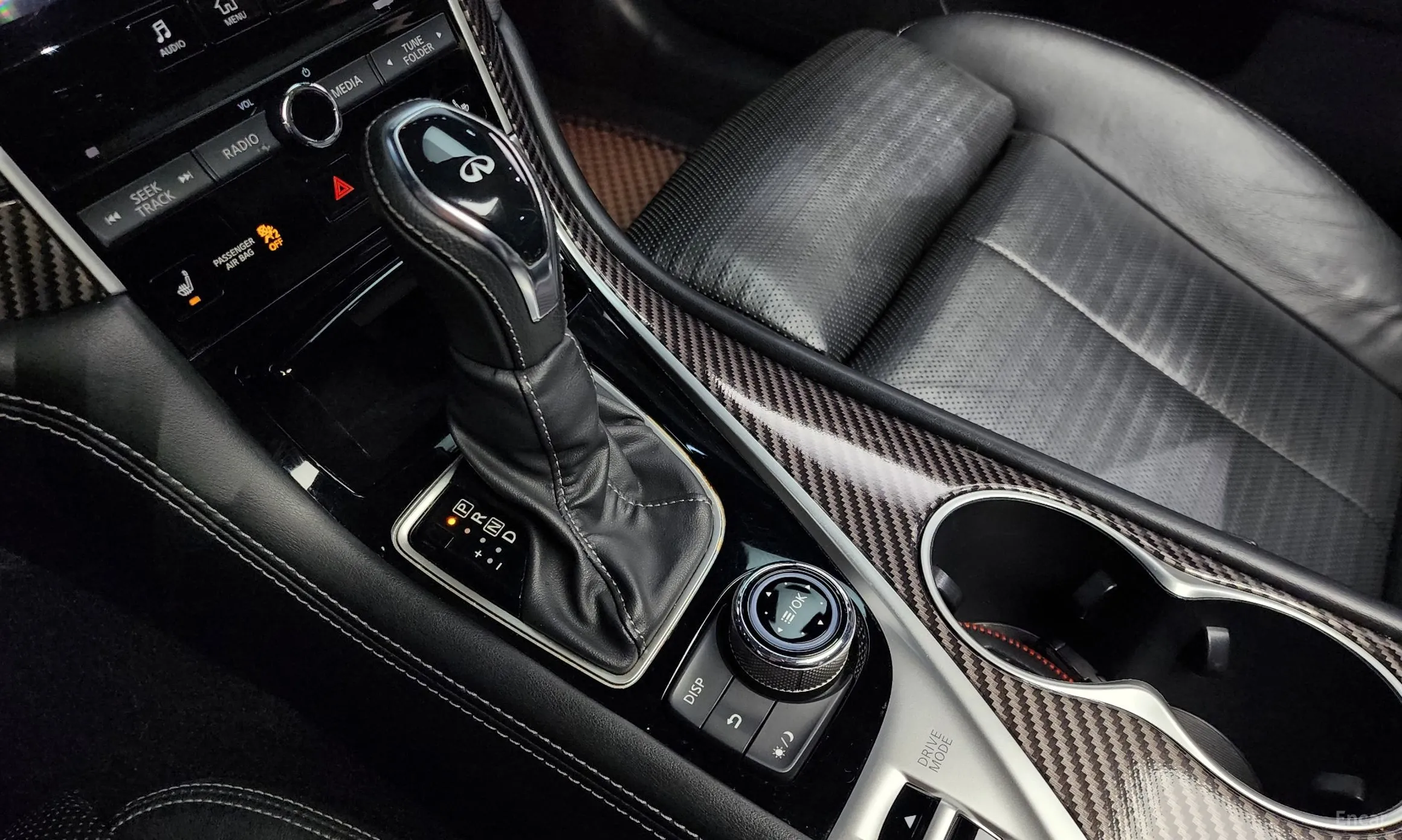Infiniti Q50 превью 9
