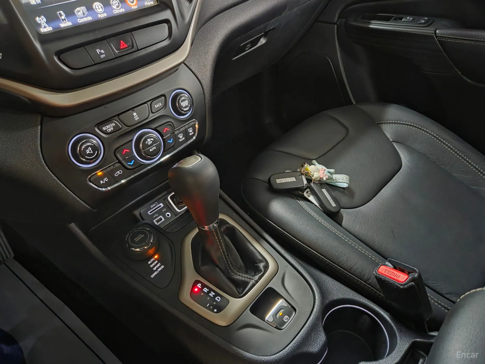 Jeep Cherokee (KL) превью 15