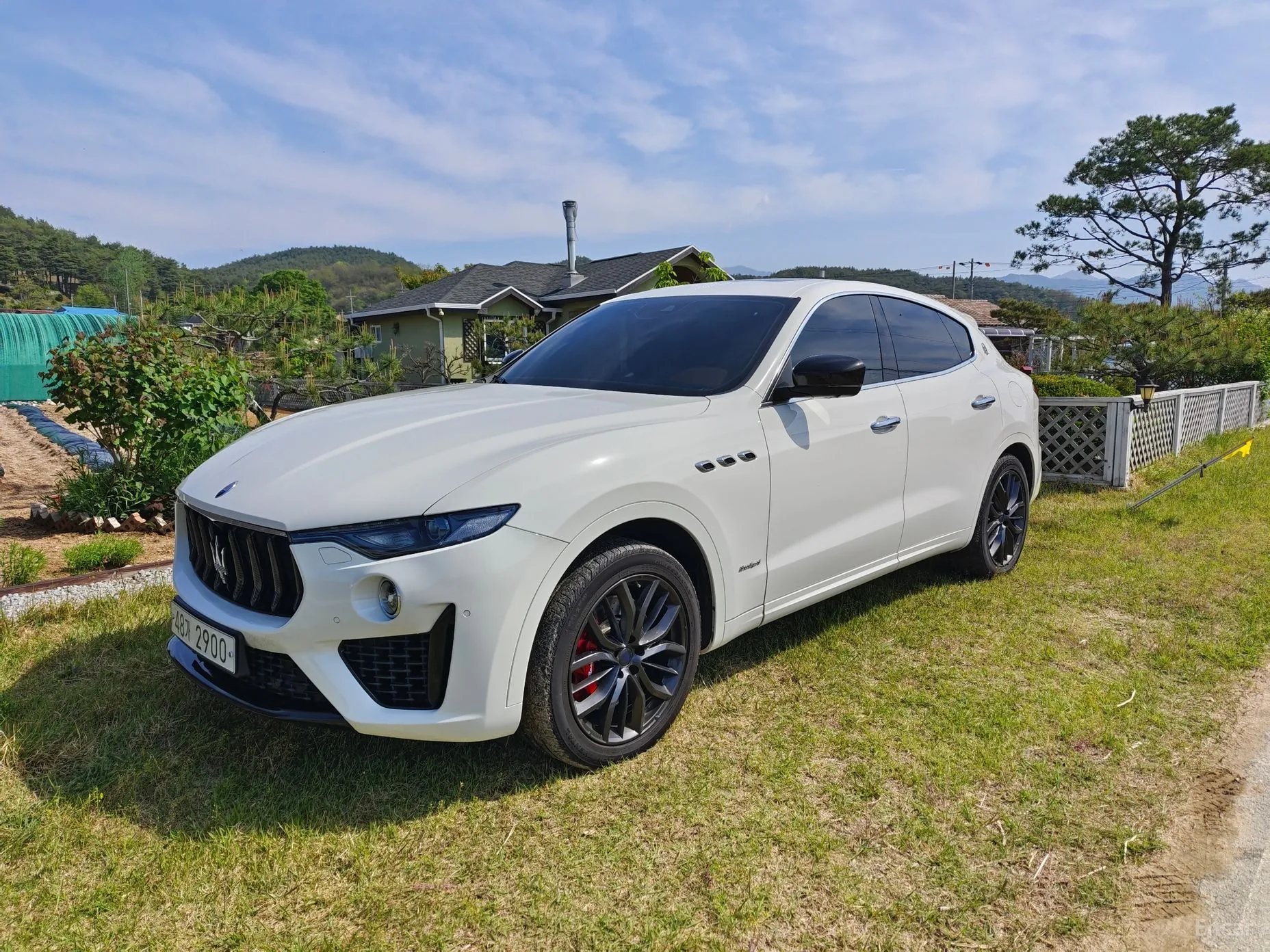 Maserati Levante превью 2