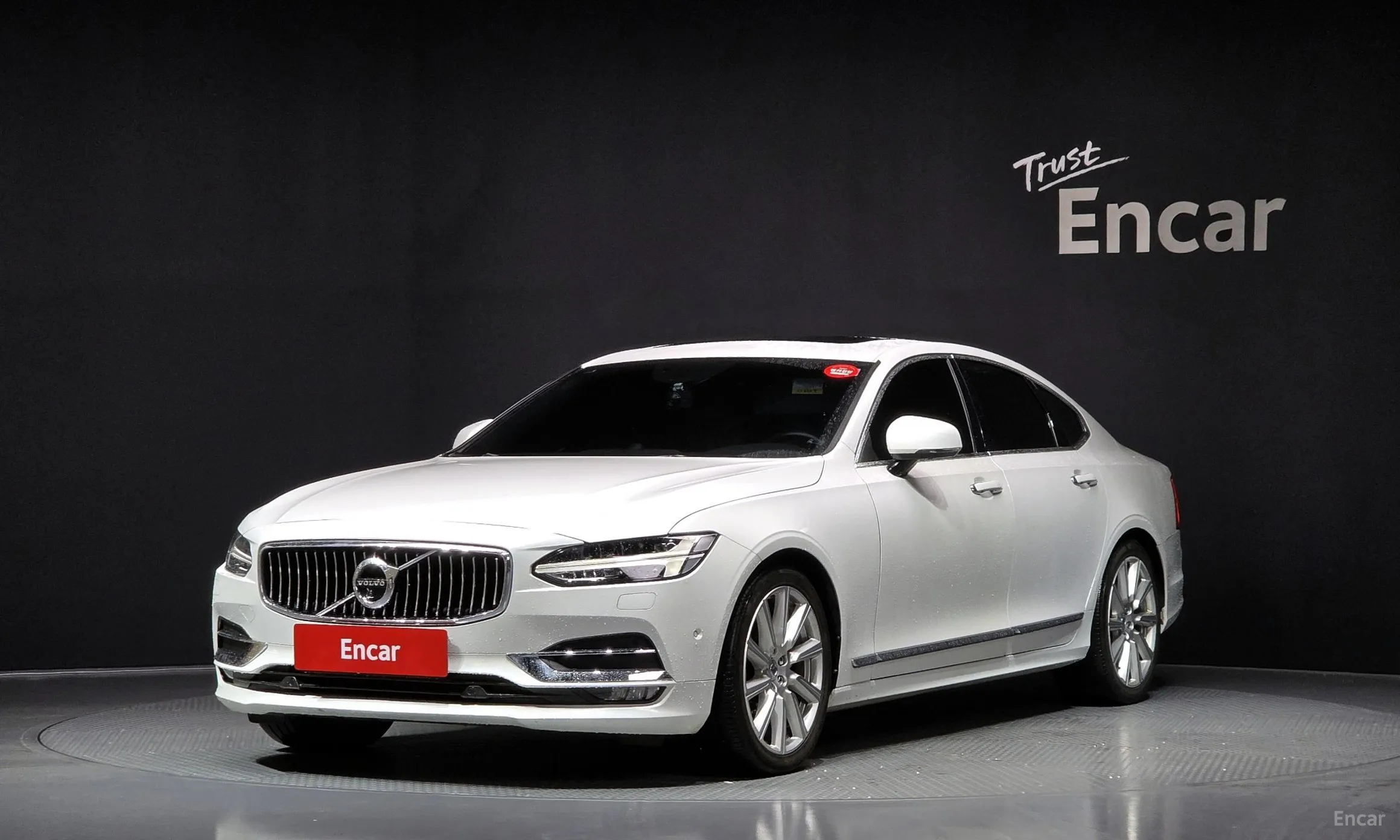 S90