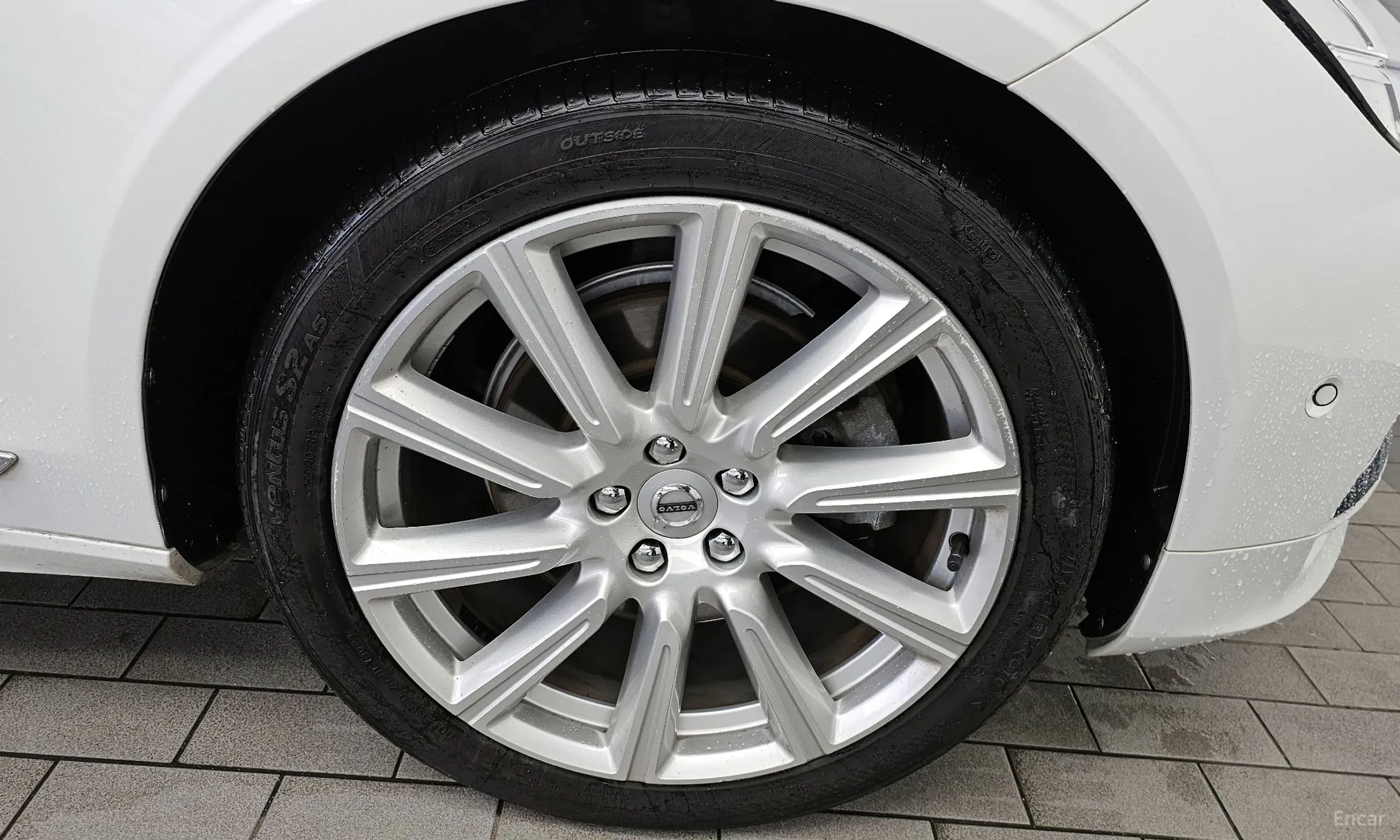 Volvo S90 превью 5