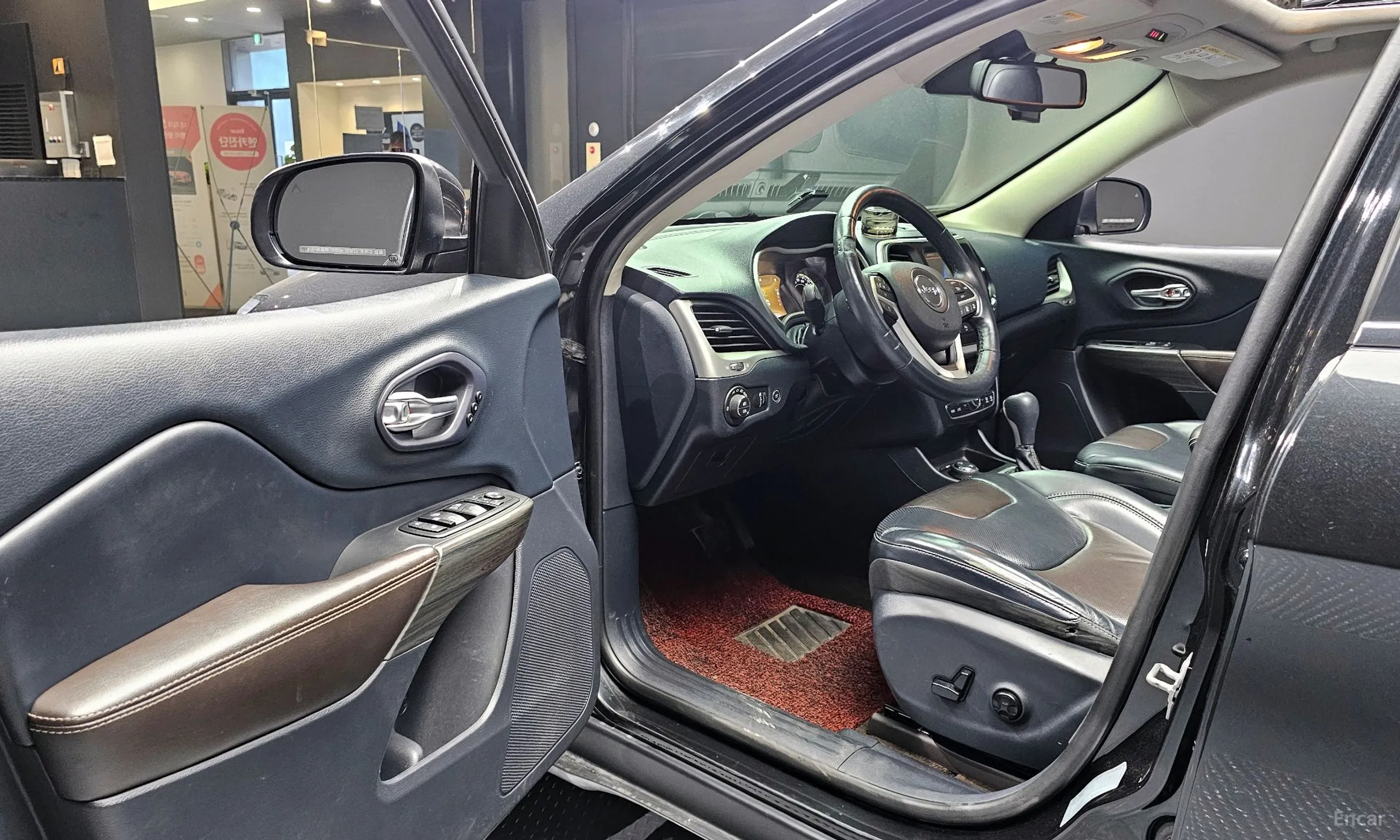 Jeep Cherokee (KL) превью 11