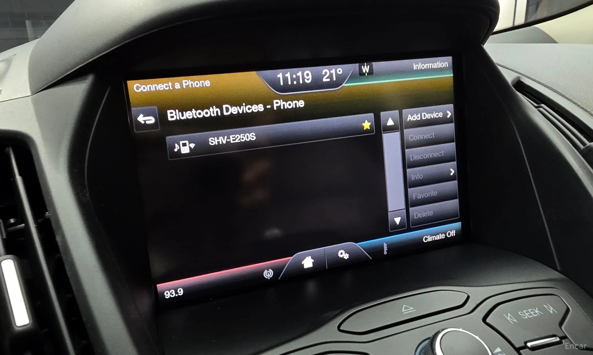 Ford Escape превью 18